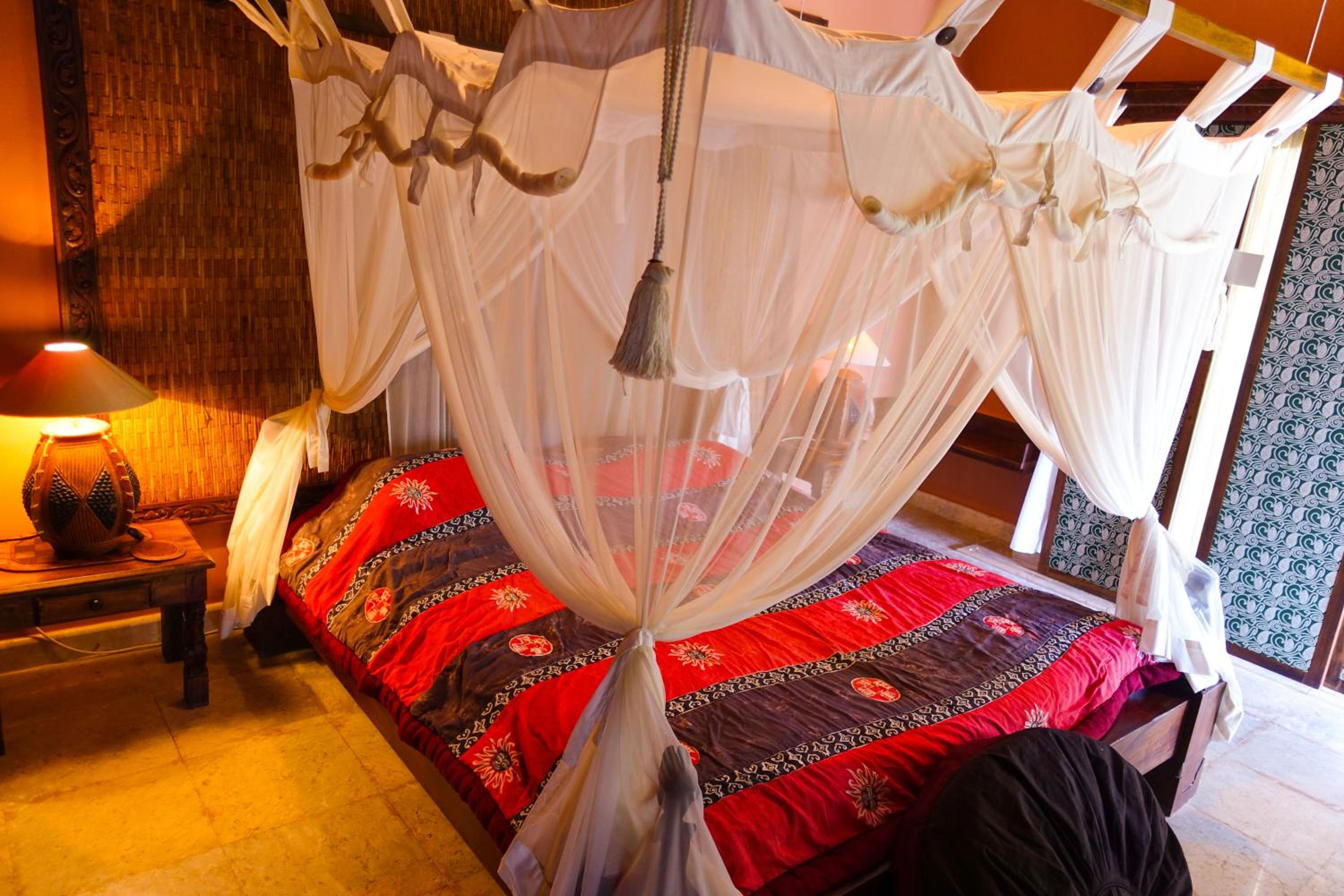 Deluxe Double Room with Pool View - Photo 40