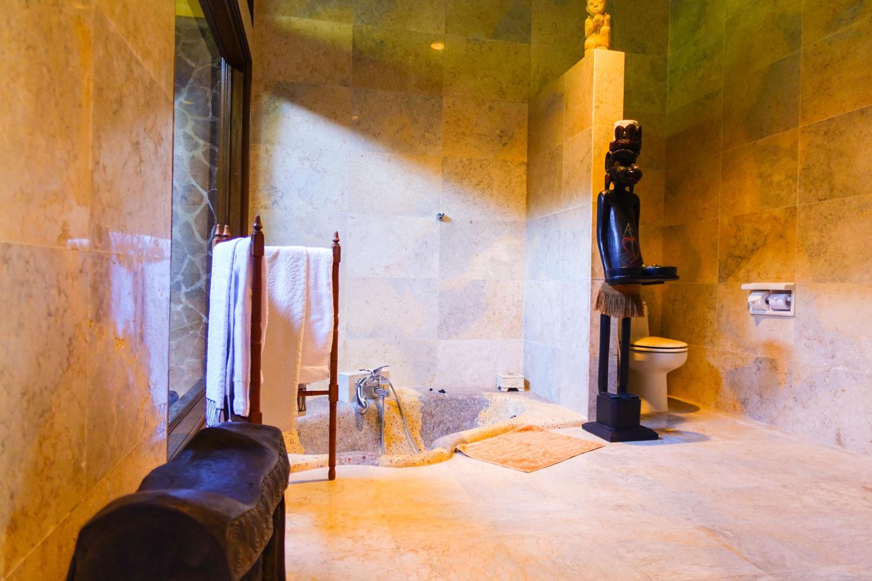 Deluxe Double Room with Pool View - Photo 35