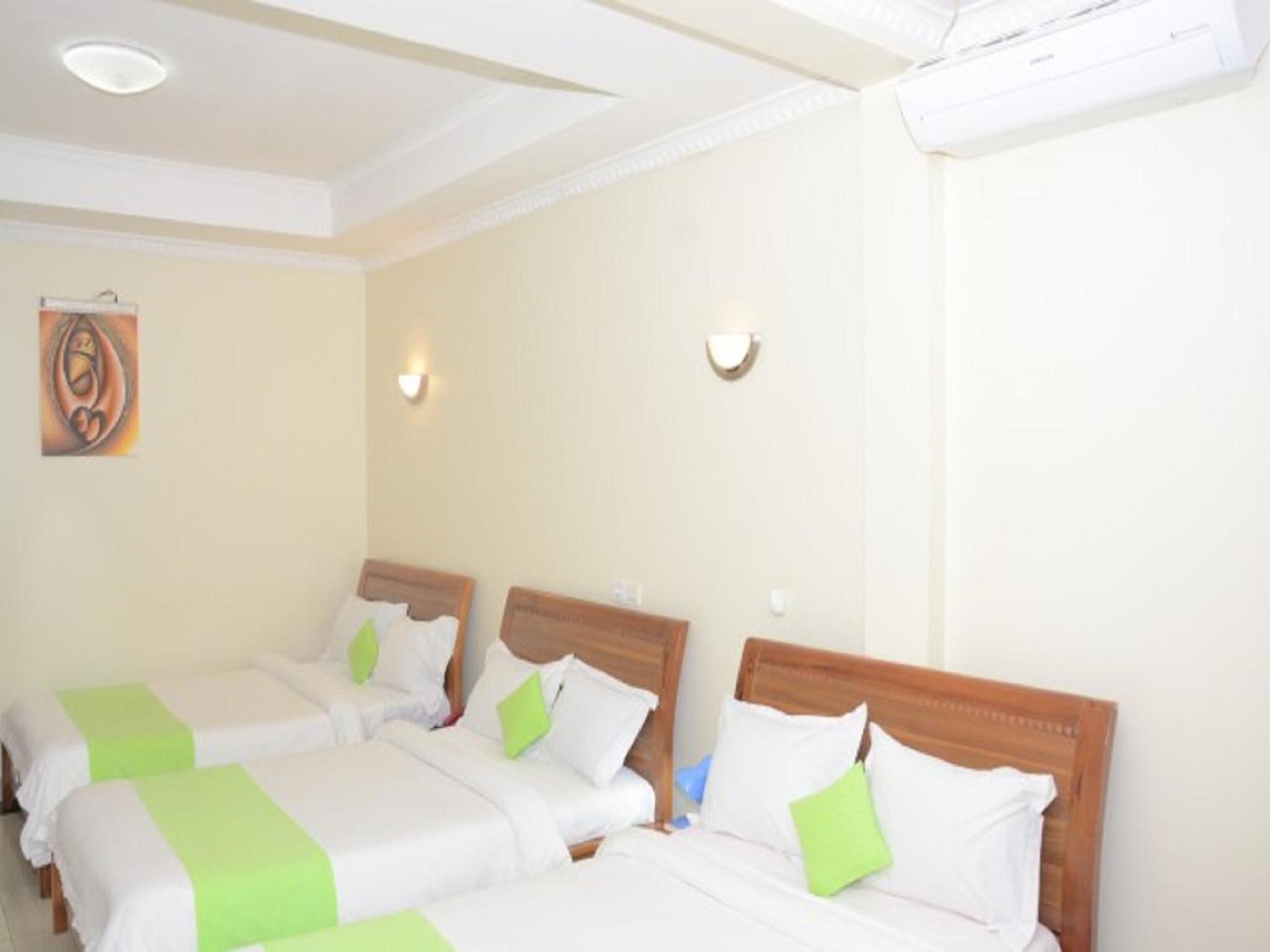 Deluxe Double Room with Balcony photo 3
