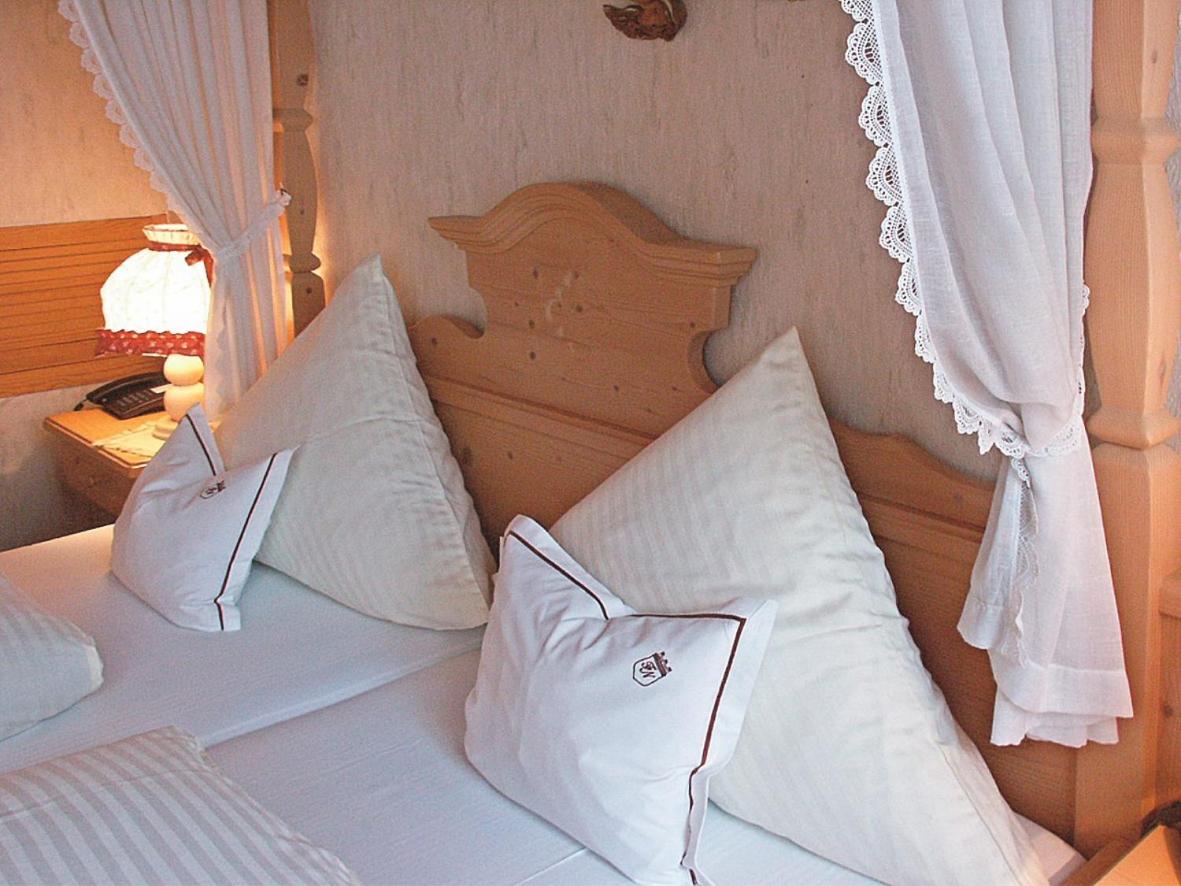 Double Room with Private Bathroom - Photo 6