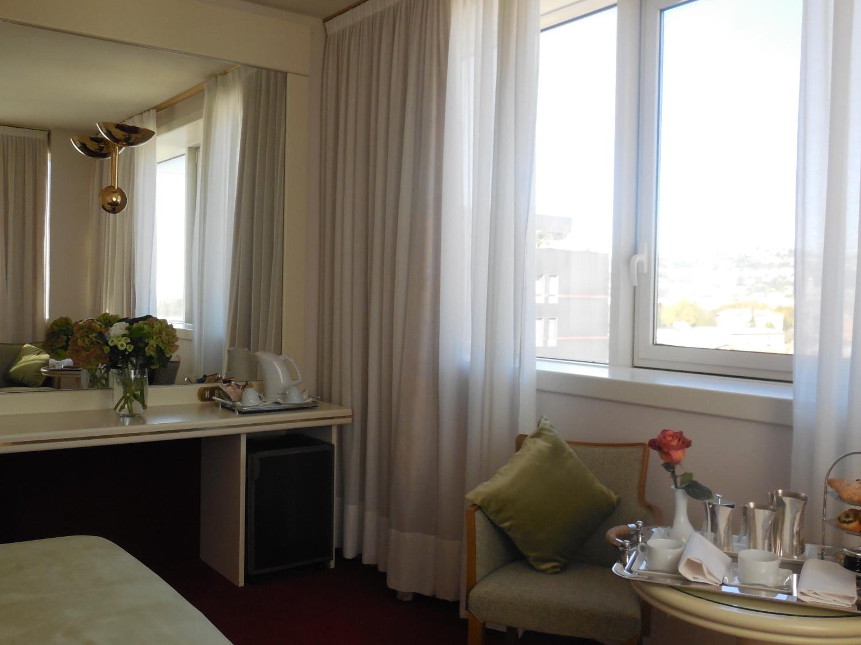 Executive Double Room - Photo 8