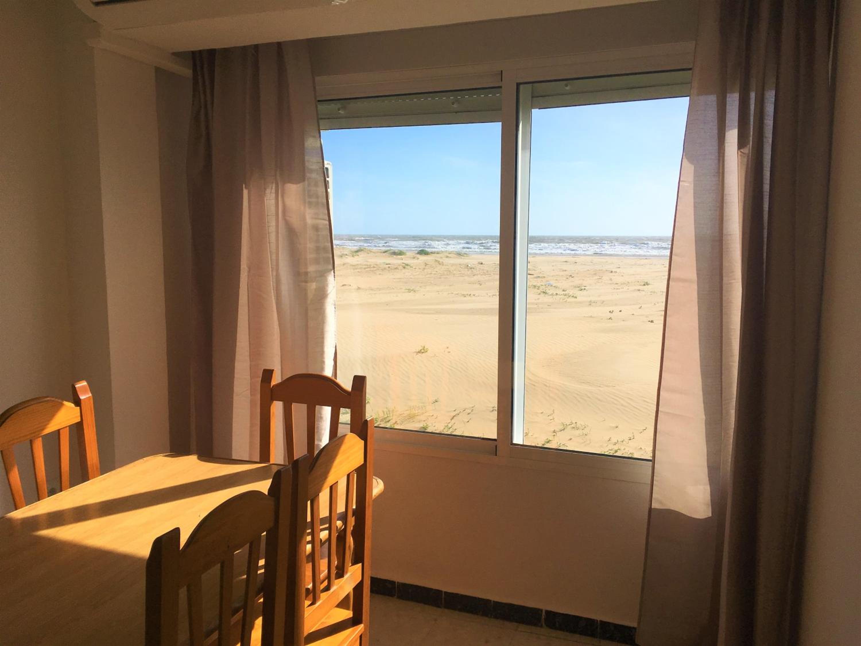 Two-Bedroom Apartment with Sea View photo 3