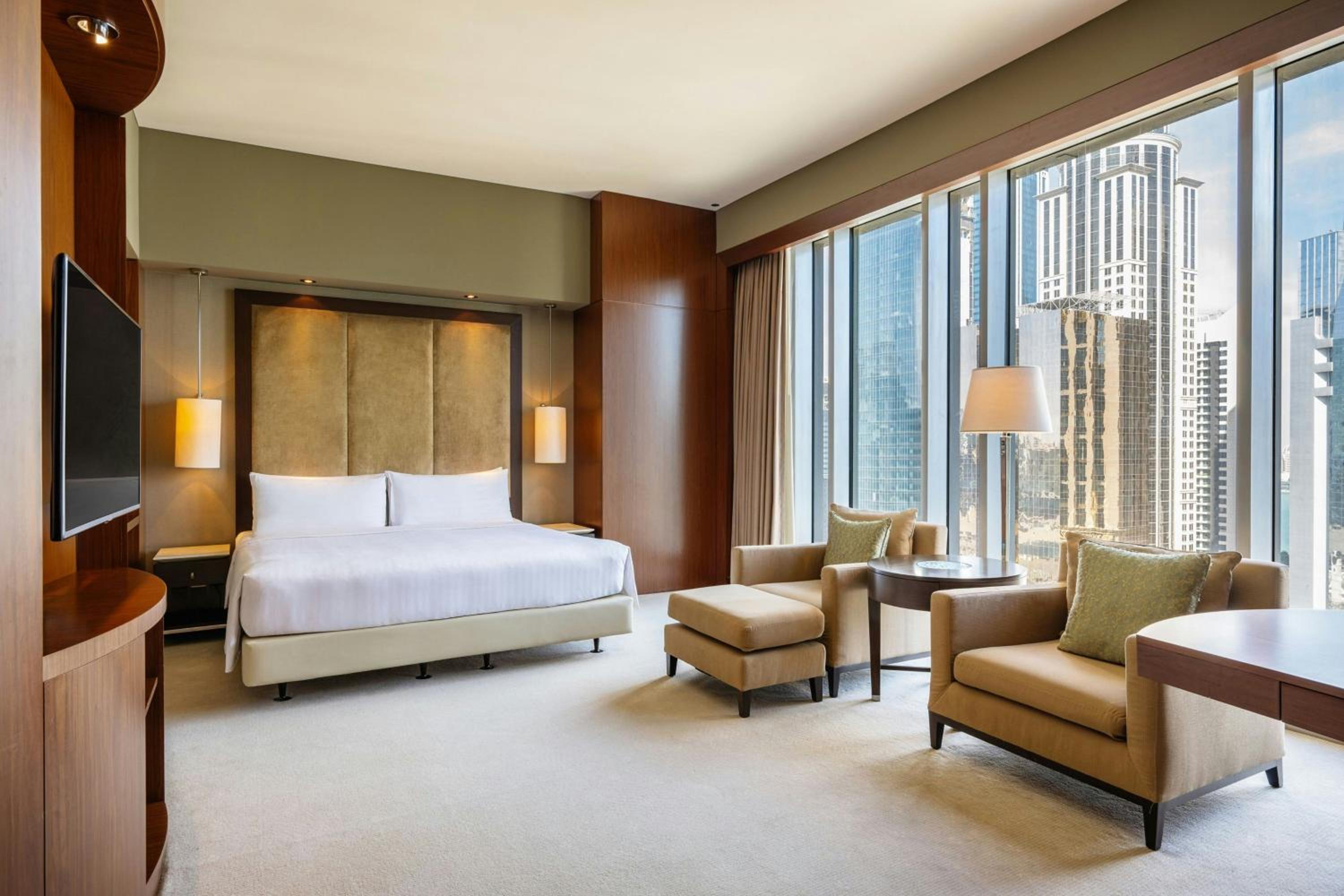 Premium King Room - High Floor, with Beach Access photo 3
