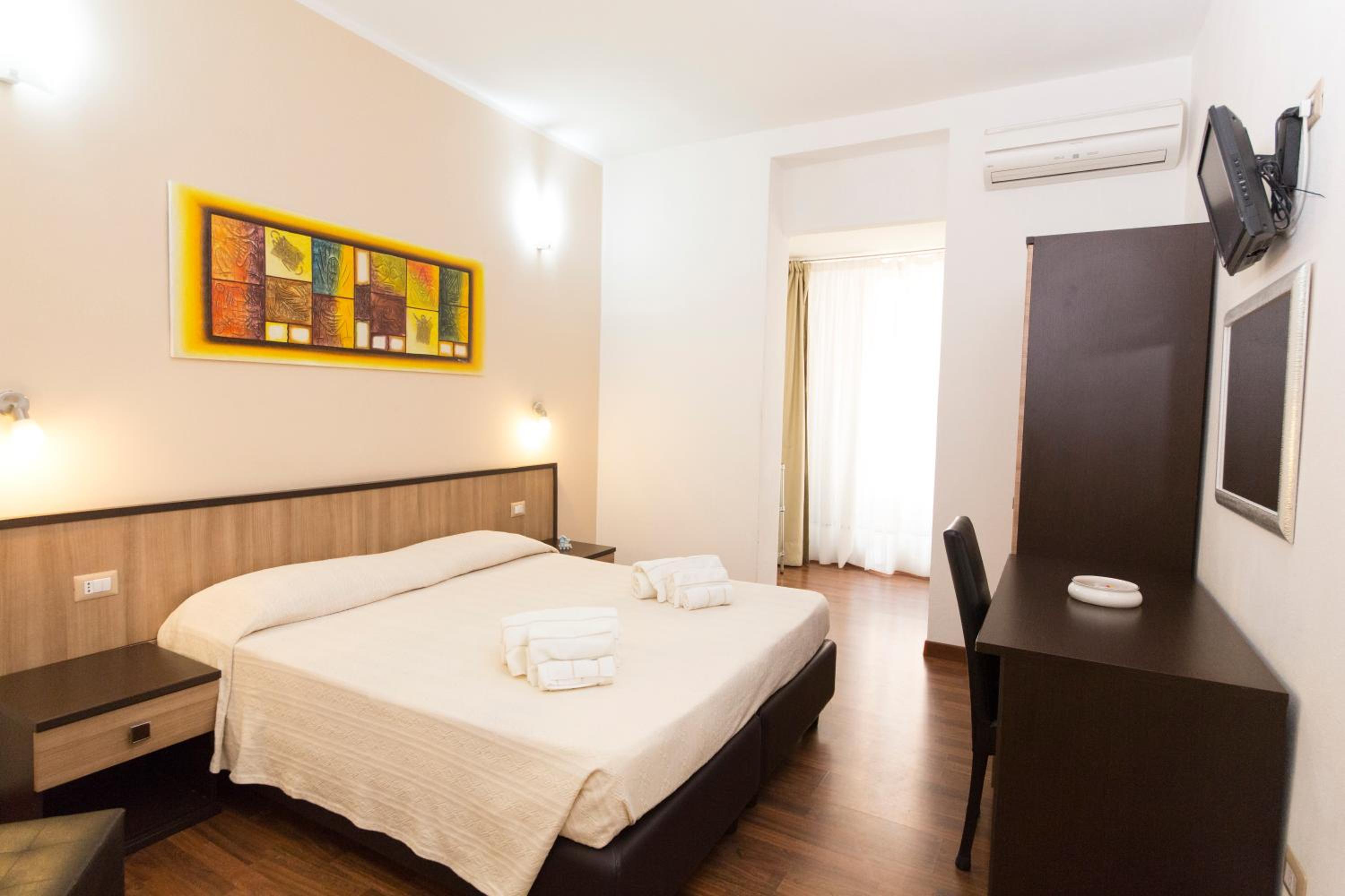 Double Room - Photo 1