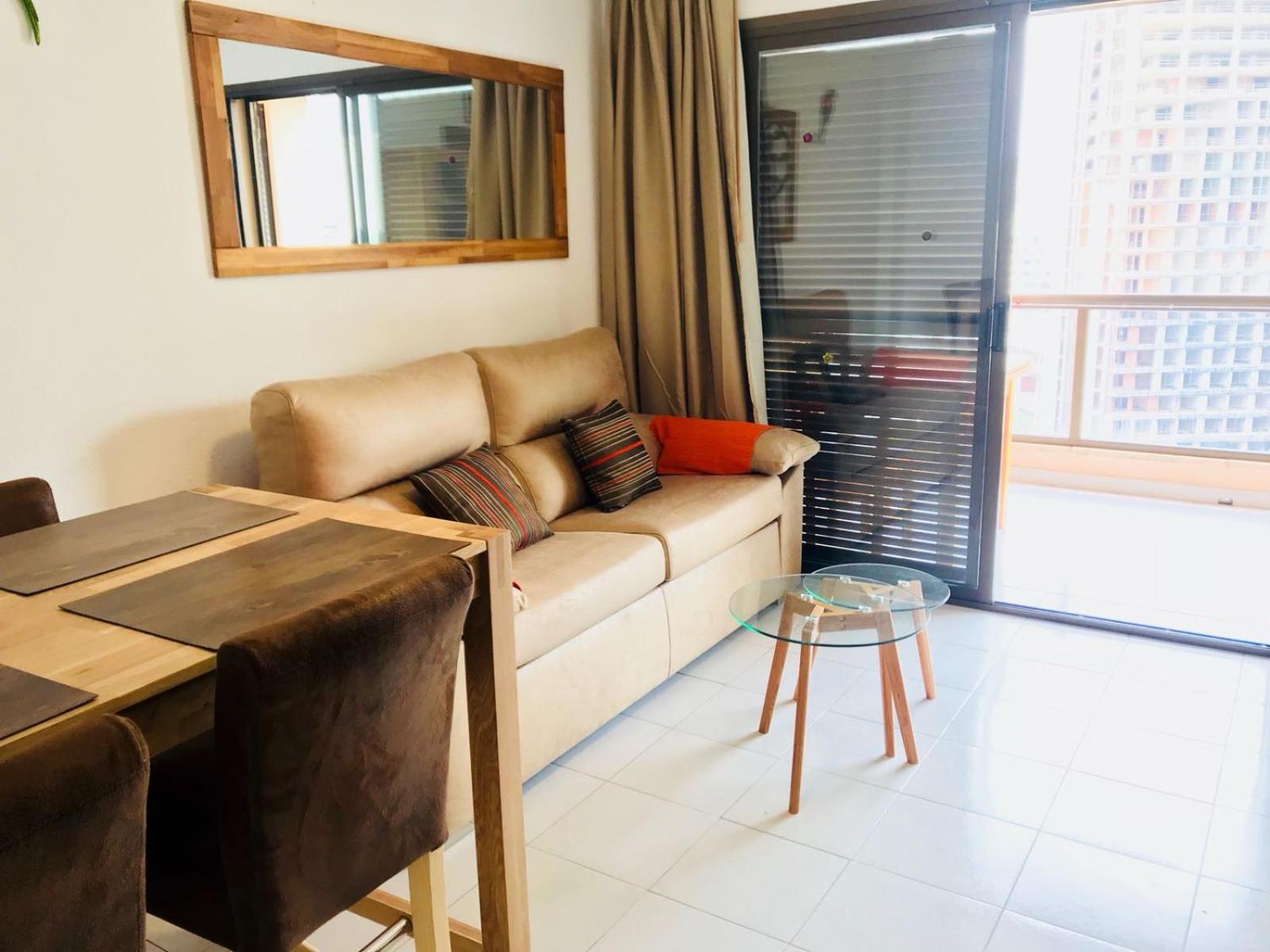 Apartamento con vista al mar