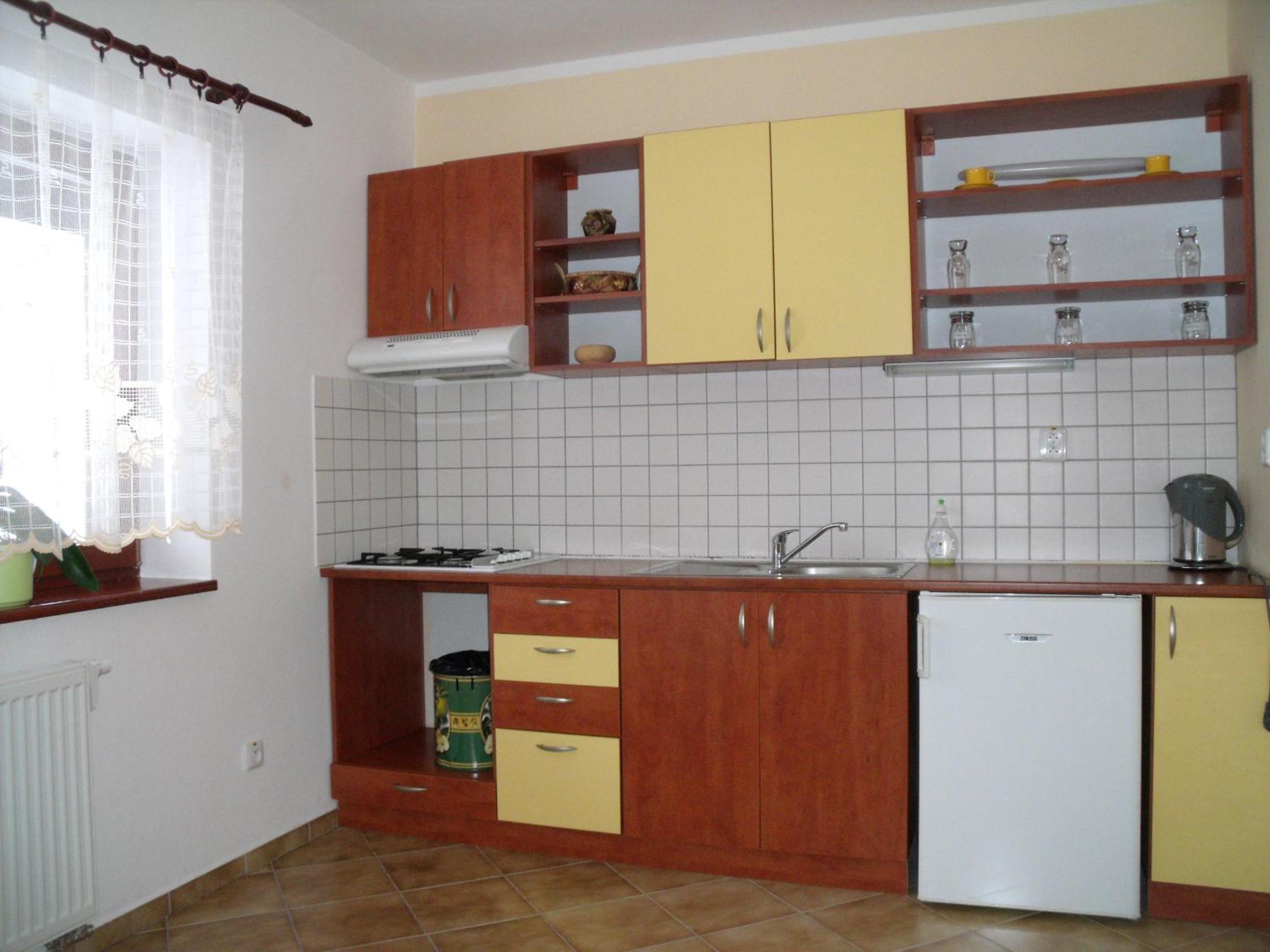 Quadruple Room with Balcony - Photo 2