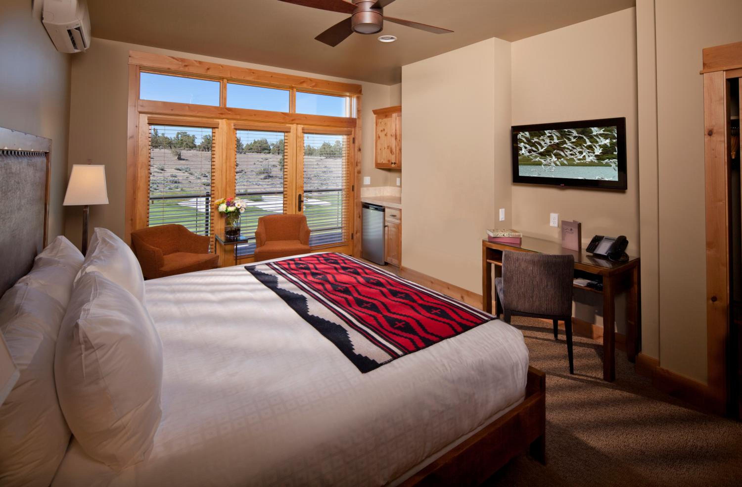 Three-Bedroom Cabin with Hot Tub - Photo 1