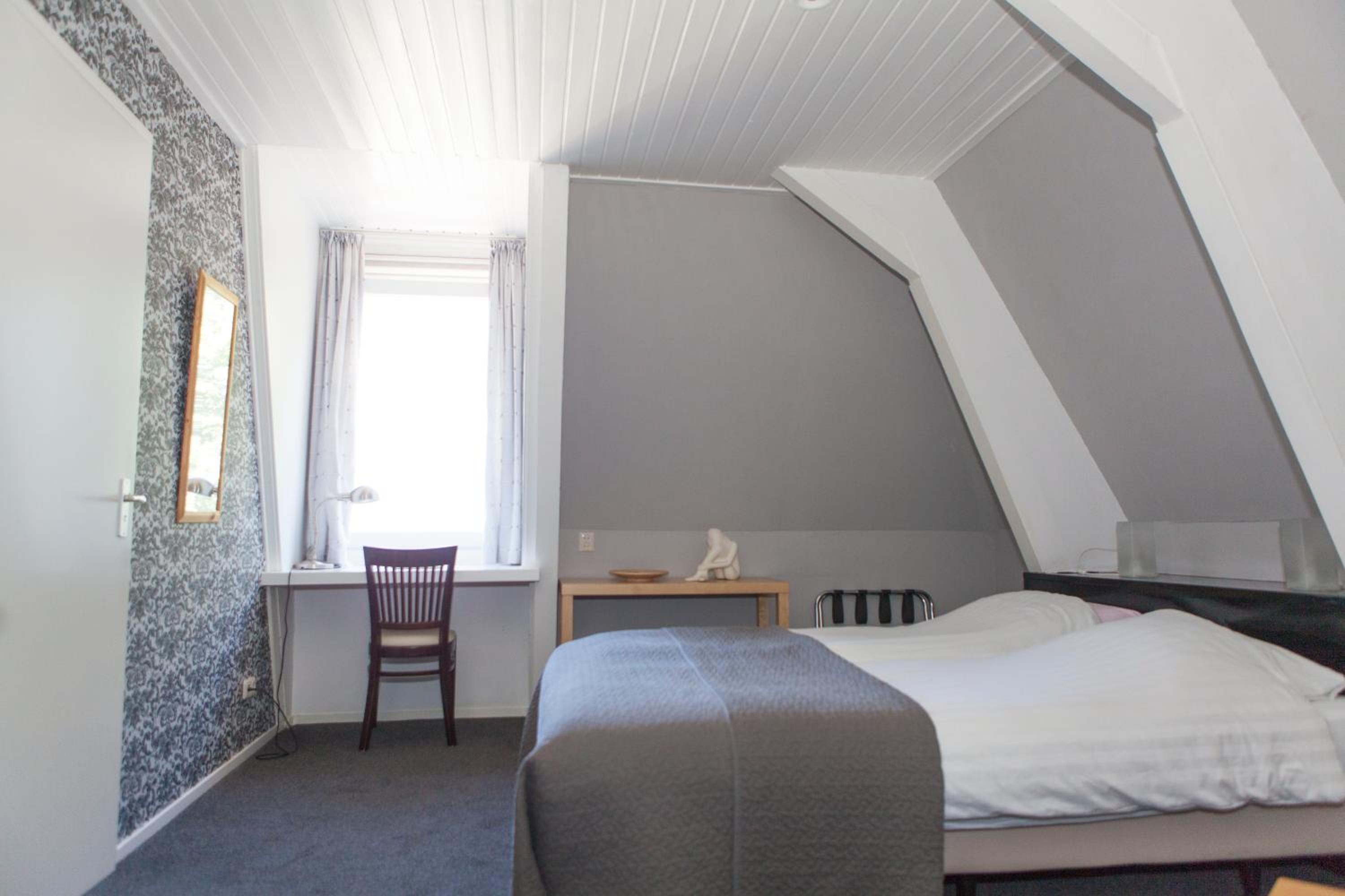 Standard Single Room photo 2