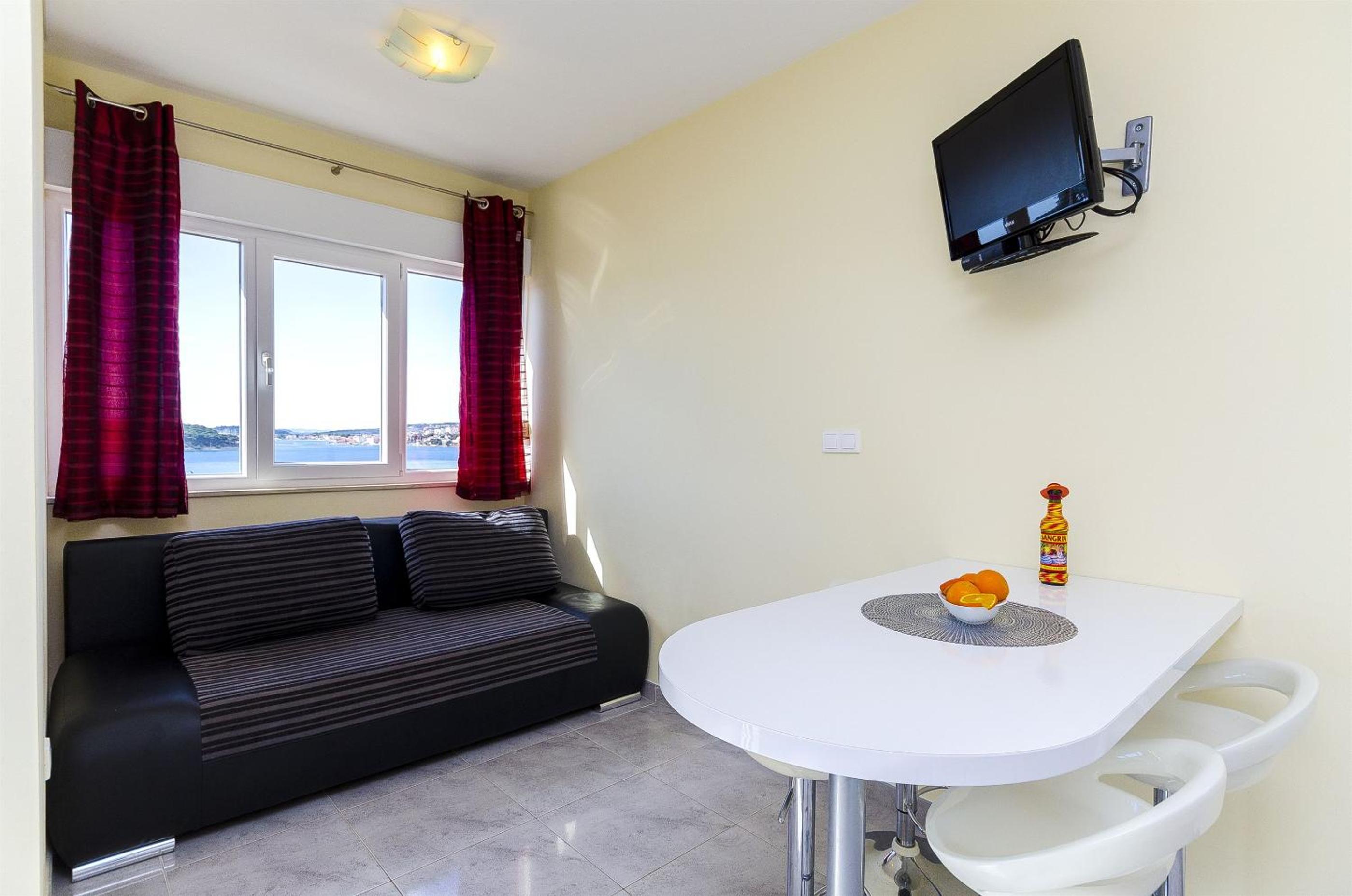 One-Bedroom Apartment - First Floor
