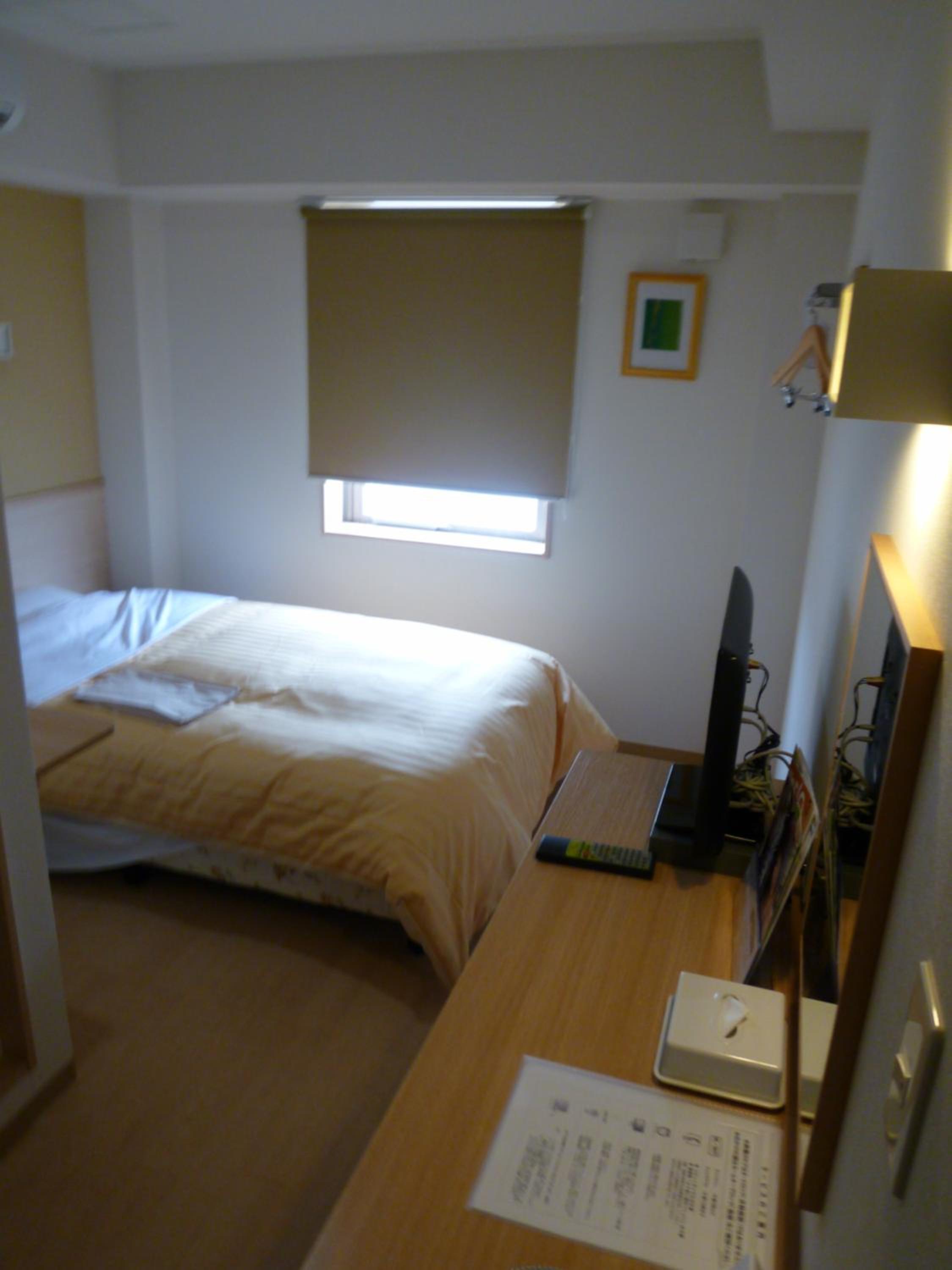 Standard Single Room - Photo 2