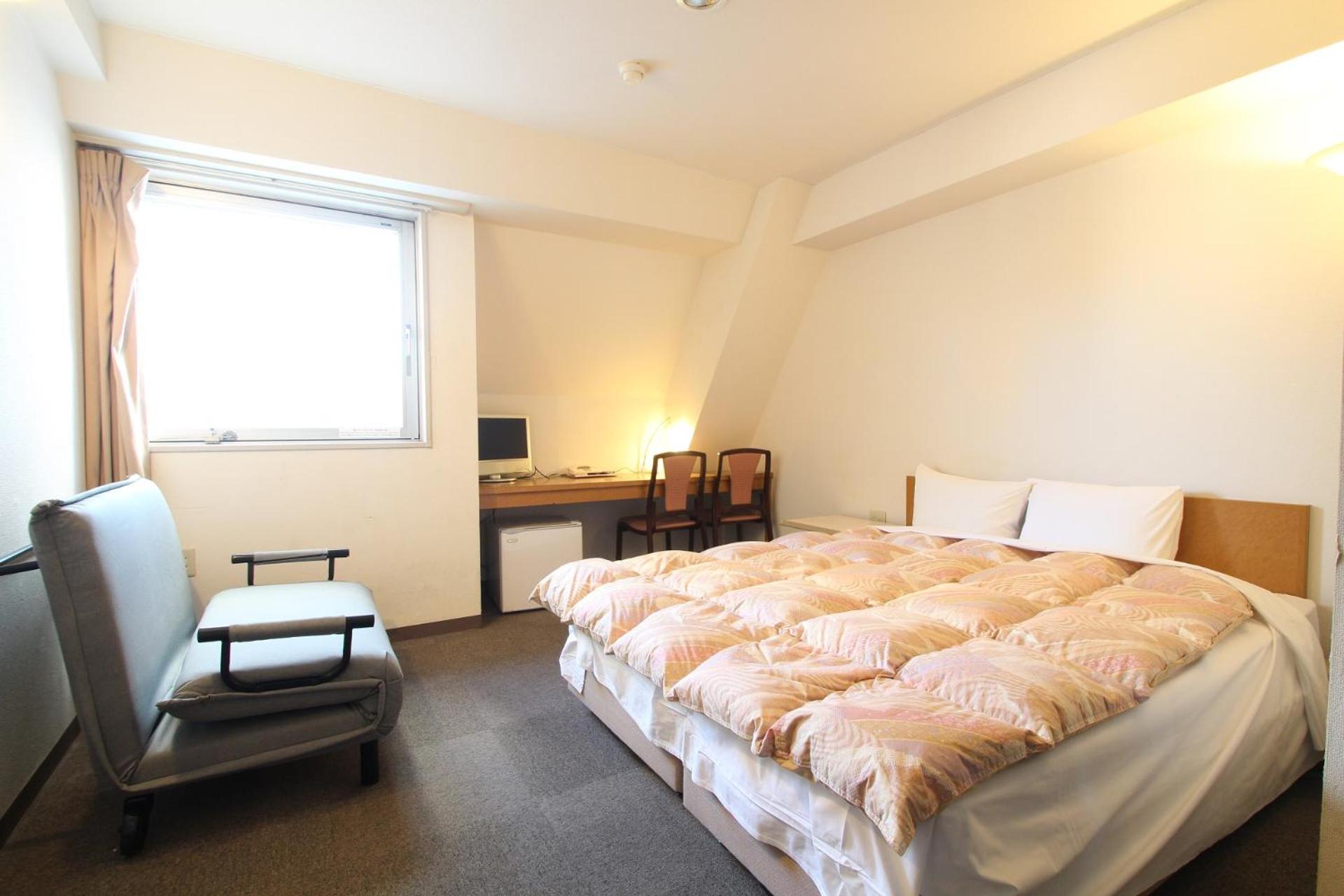 Superior Double Room with Private Bathroom - Photo 1