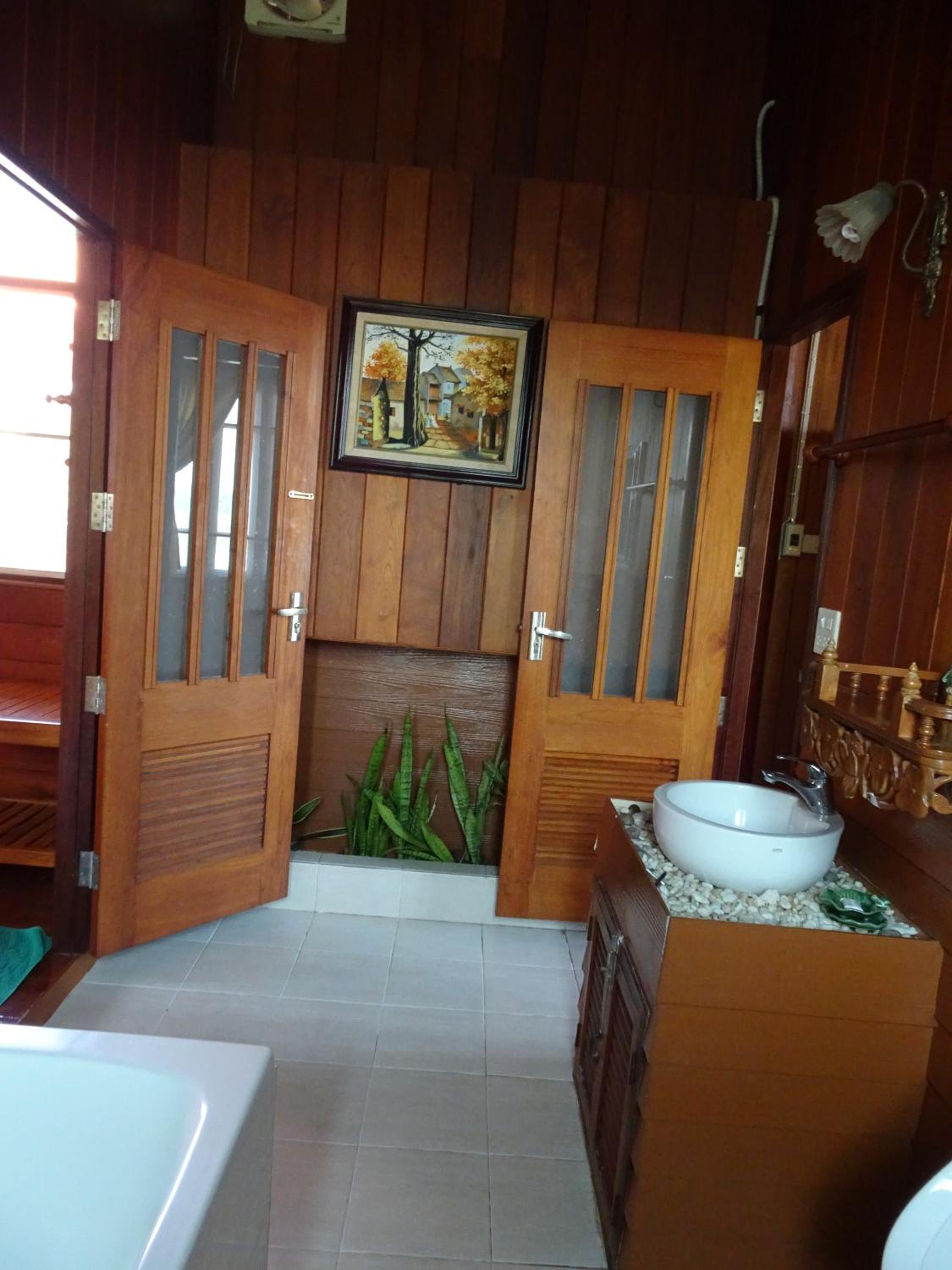 Suite with River View - Photo 6