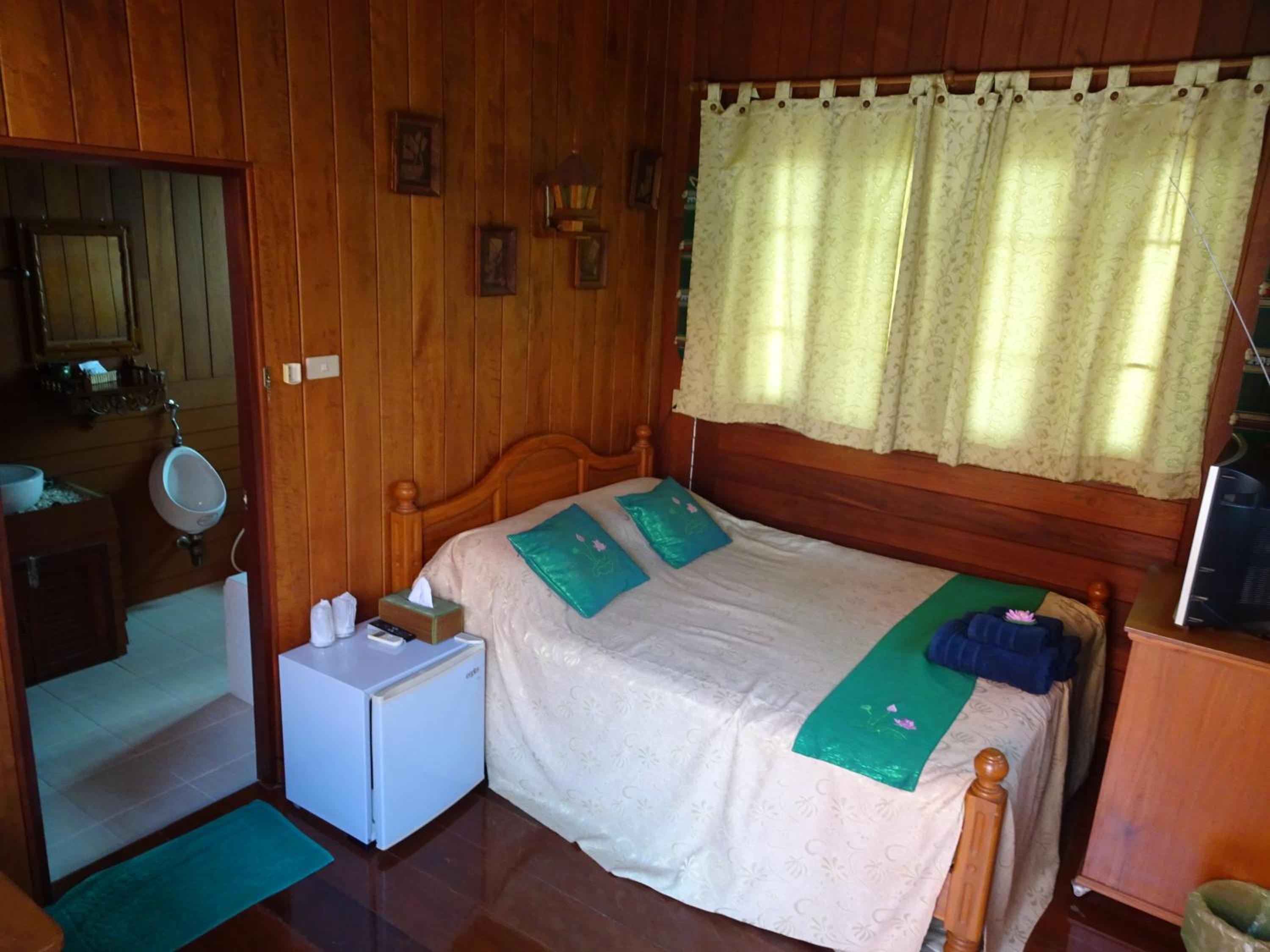 Suite with River View - Photo 7