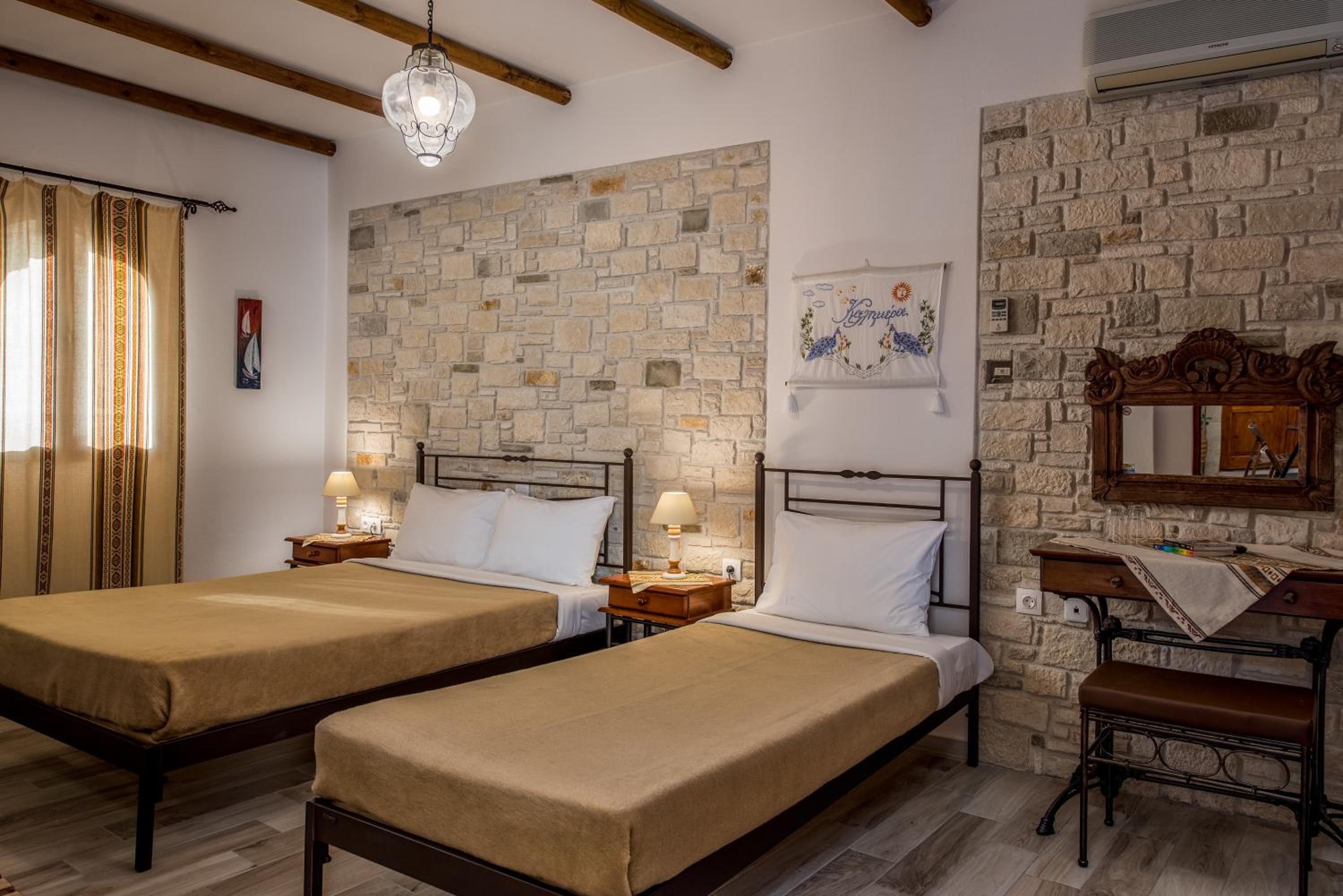 Triple Room