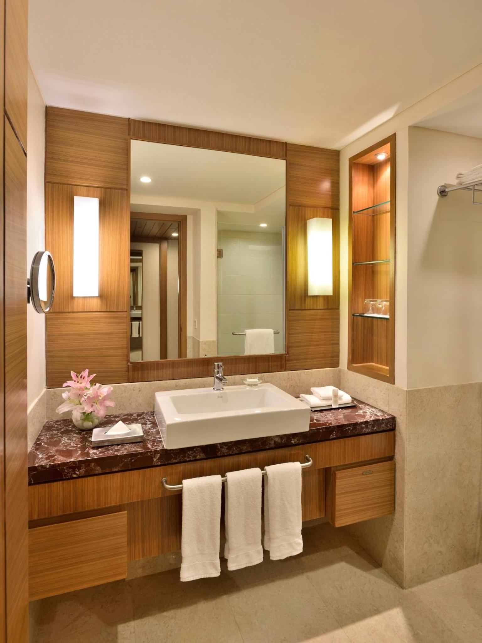 Superior Double or Twin Room - 10% Discount of Food & Soft Beverages - Photo 10
