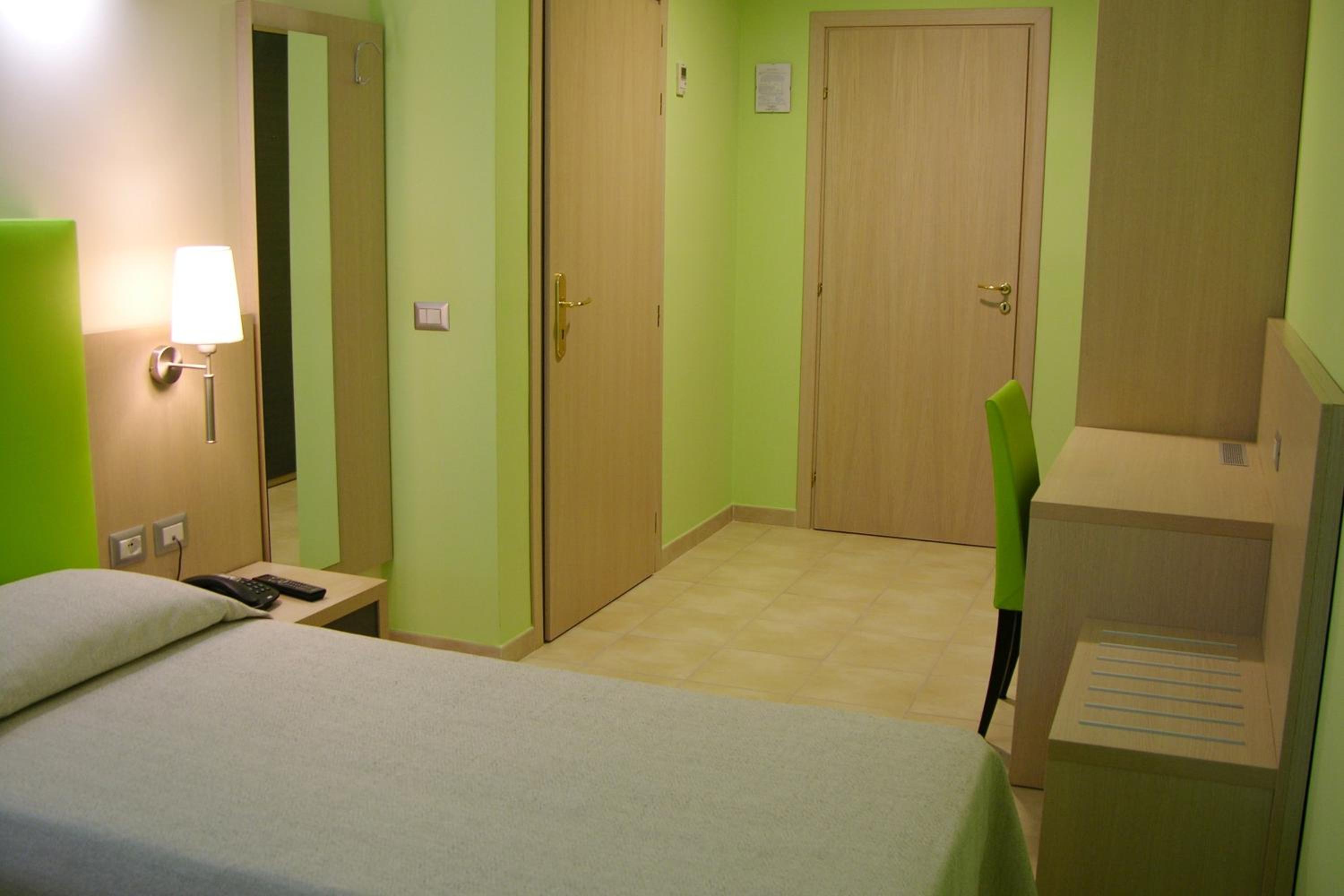 Single Room