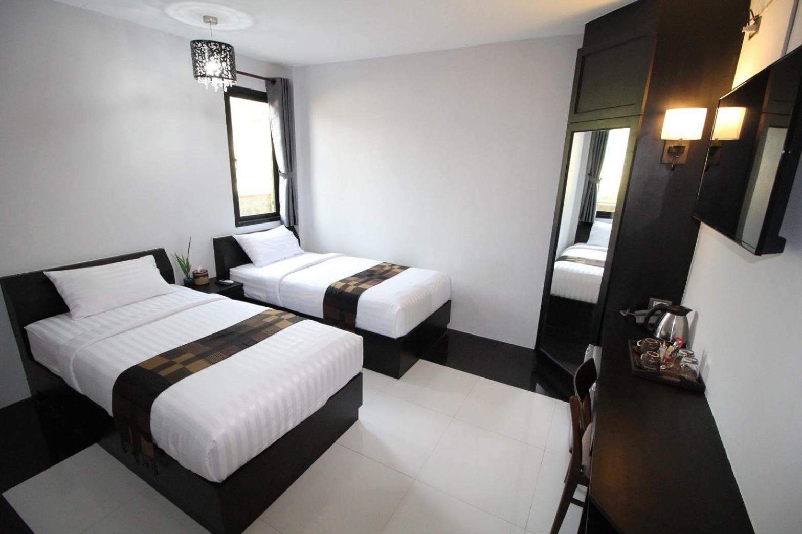 Standard Twin Room photo 2