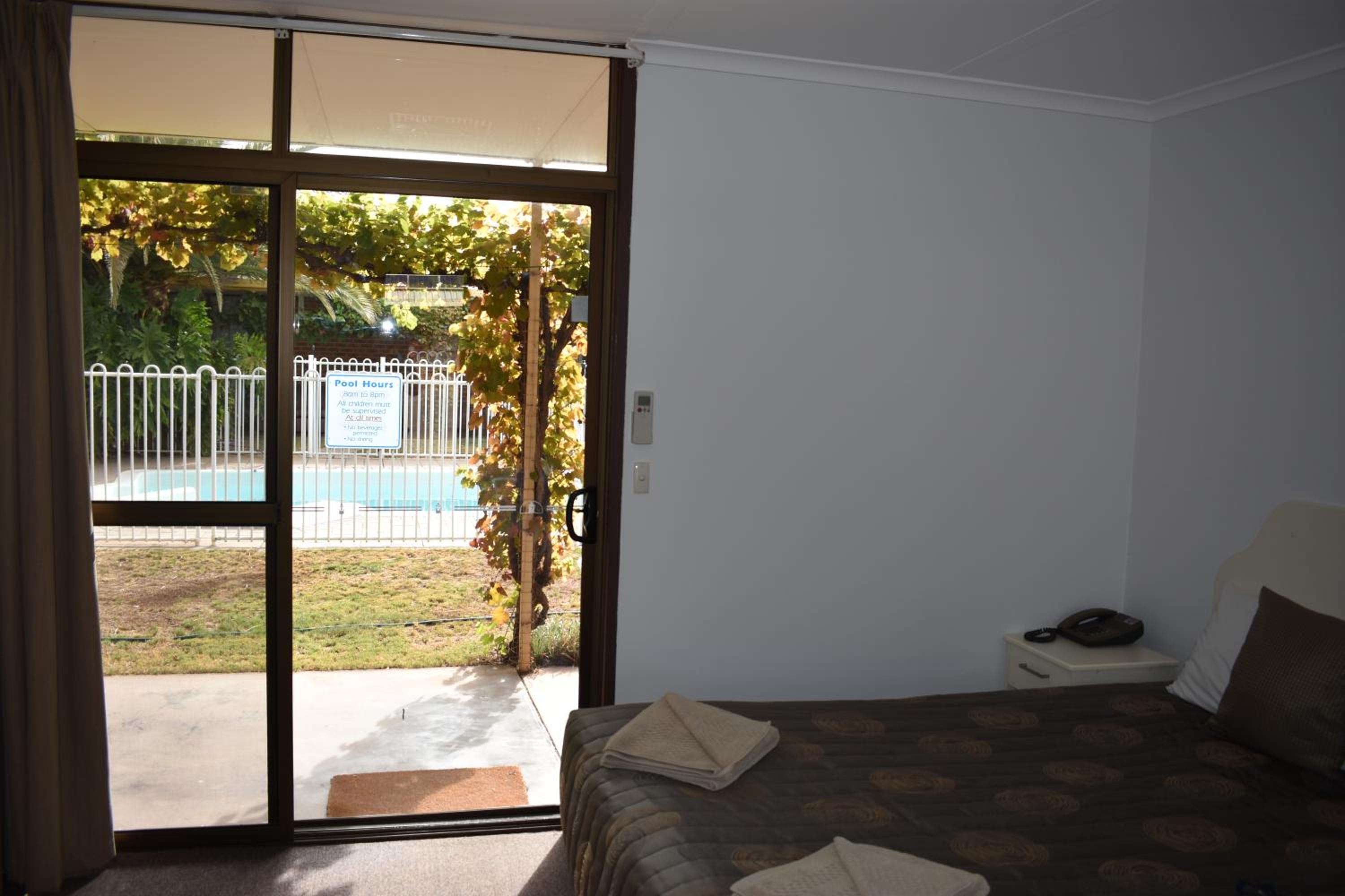 Family Room - Photo 1