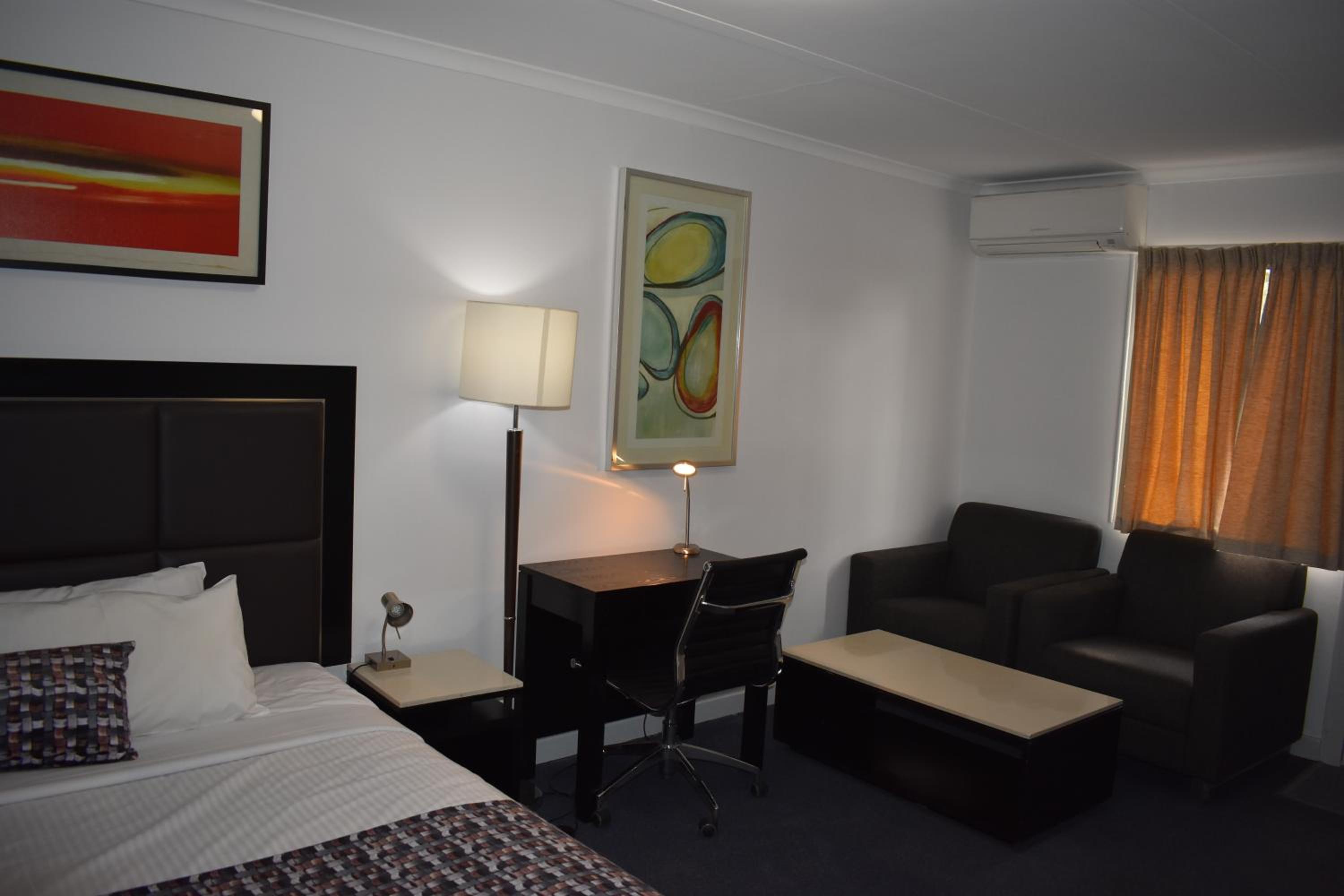 Superior King Room - Photo 1