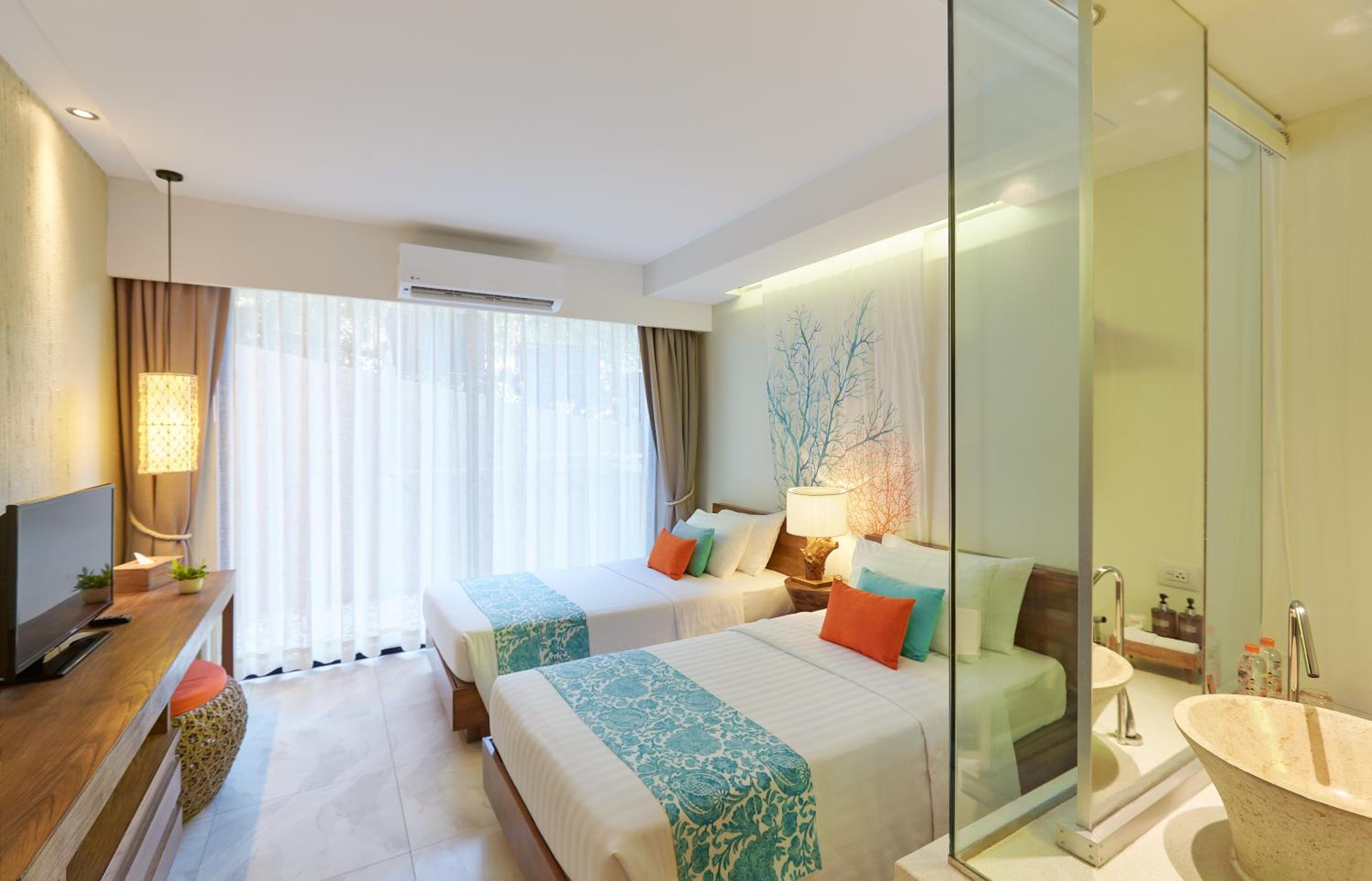 Deluxe Double or Twin Room with Balcony photo 2