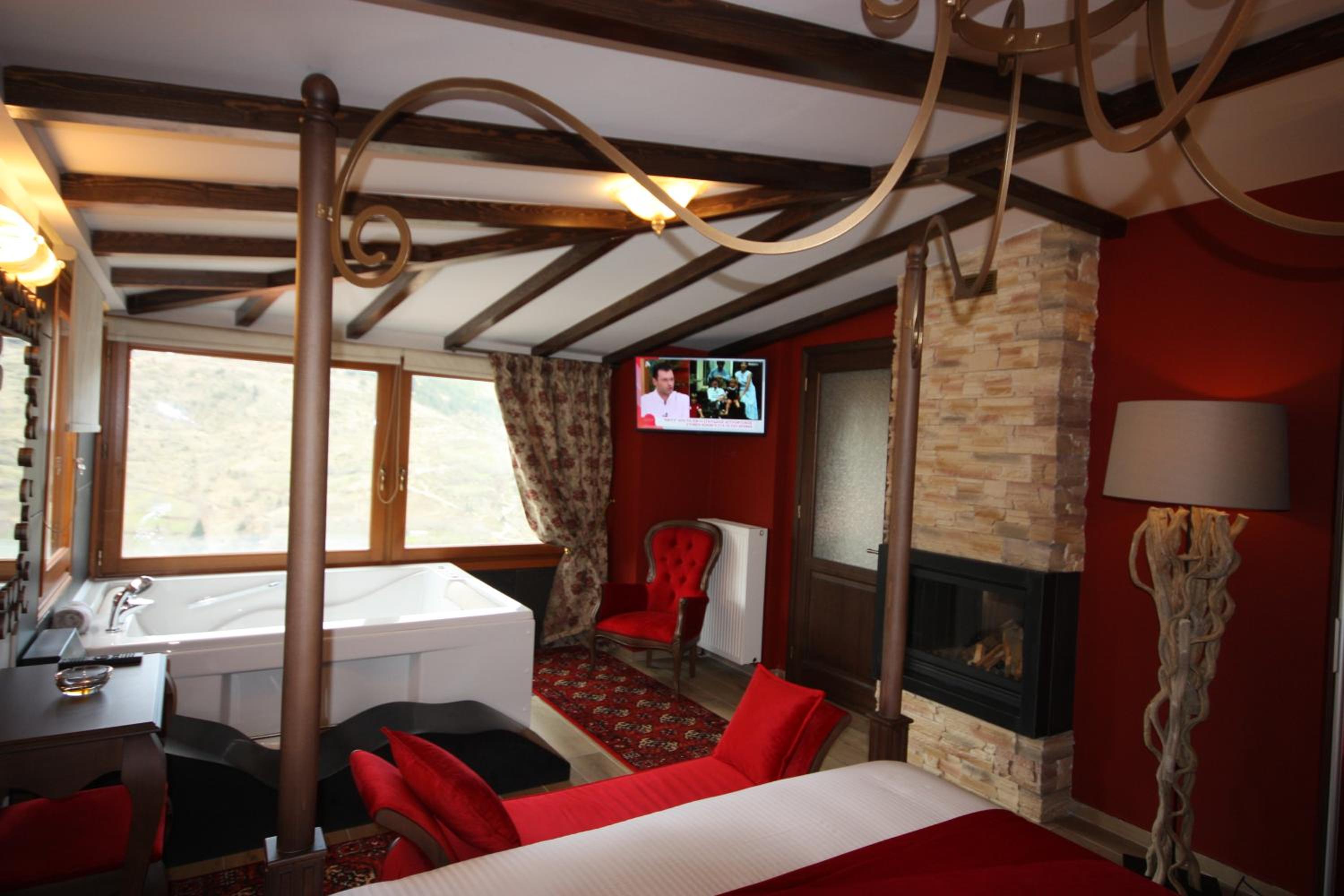 Presidential Spa Suite photo 3