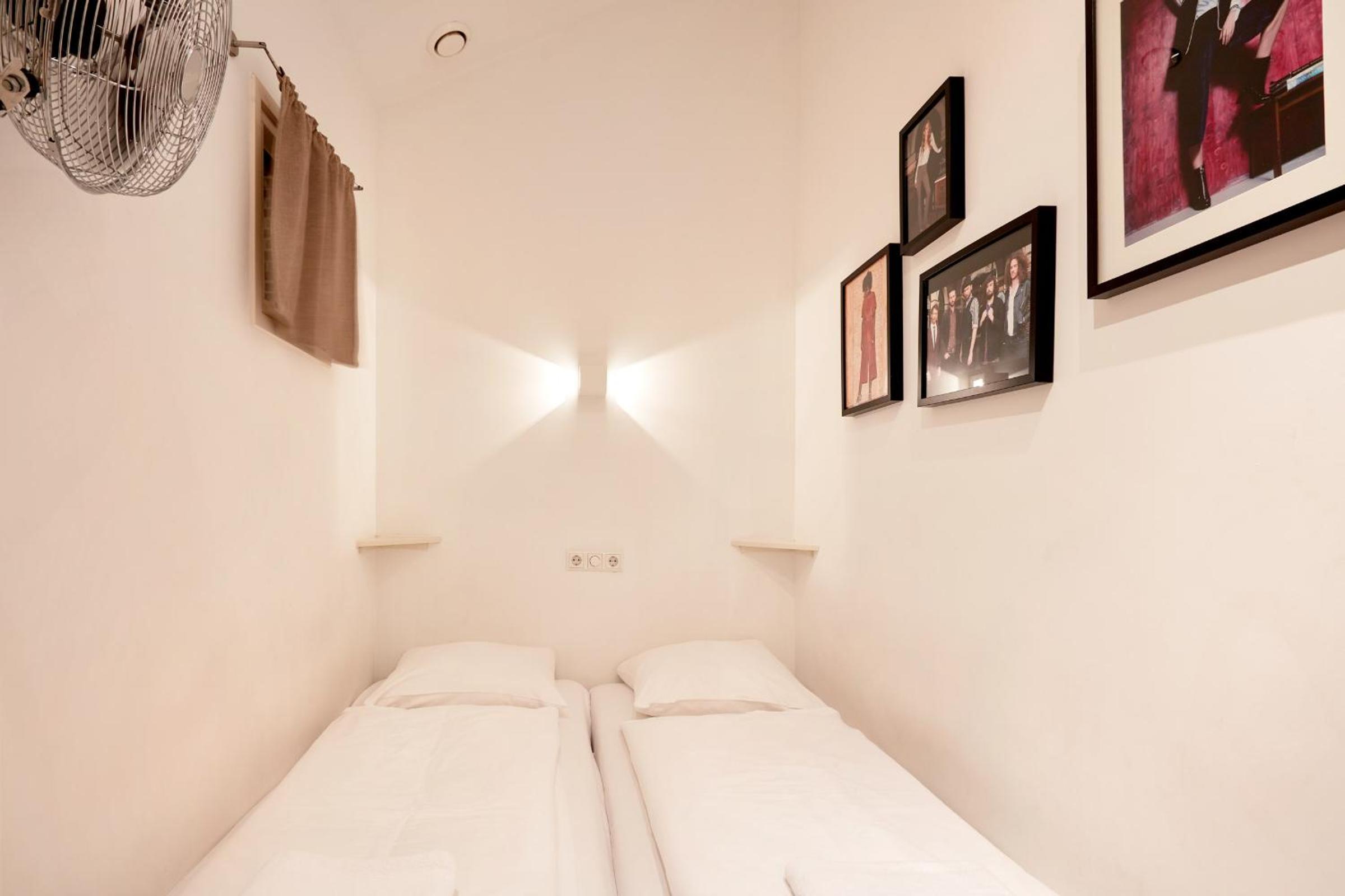   Invisible Room Downstairs (shared bathroom) photo 3