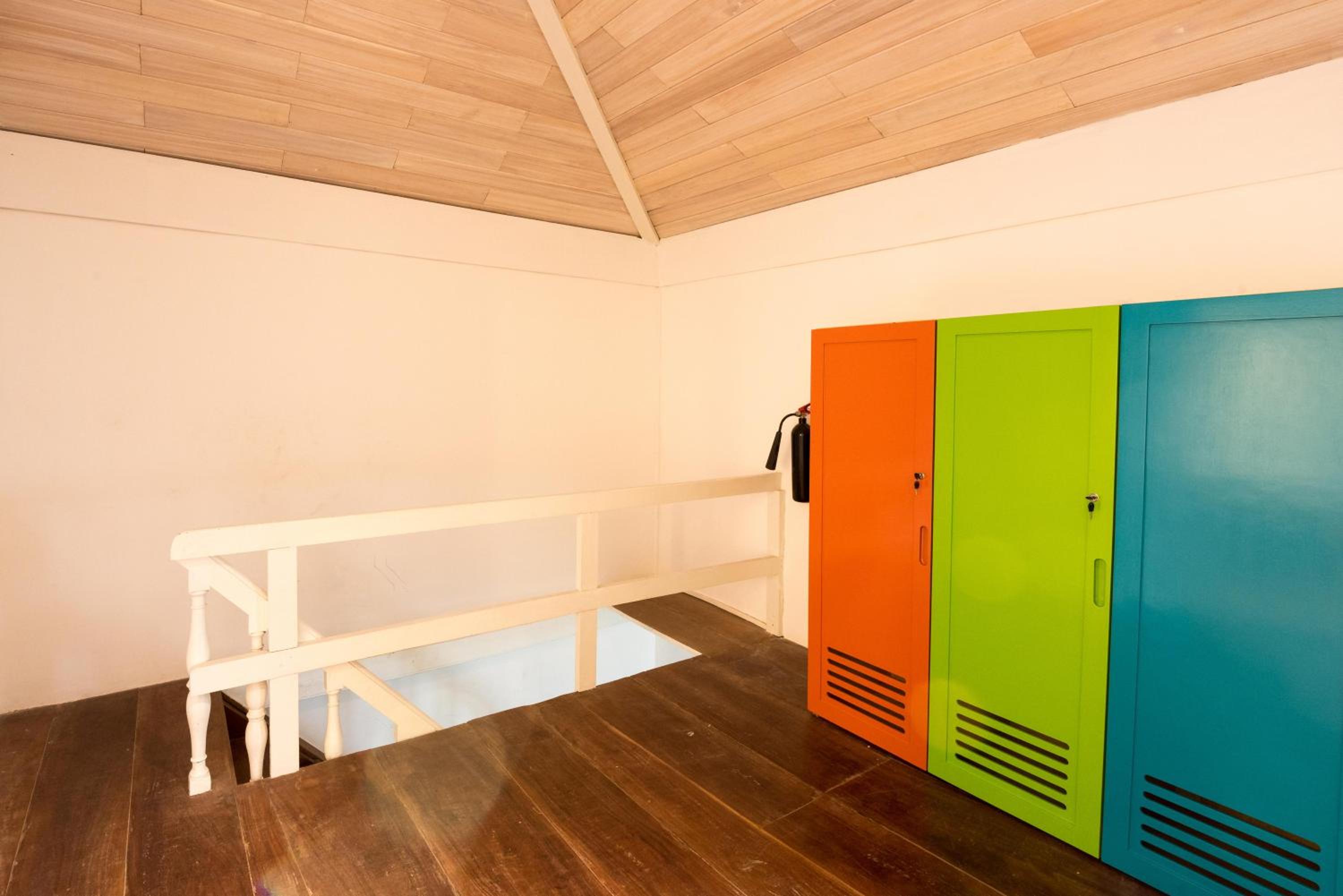 Bed in 6-Bed Mixed Dormitory Room photo 2