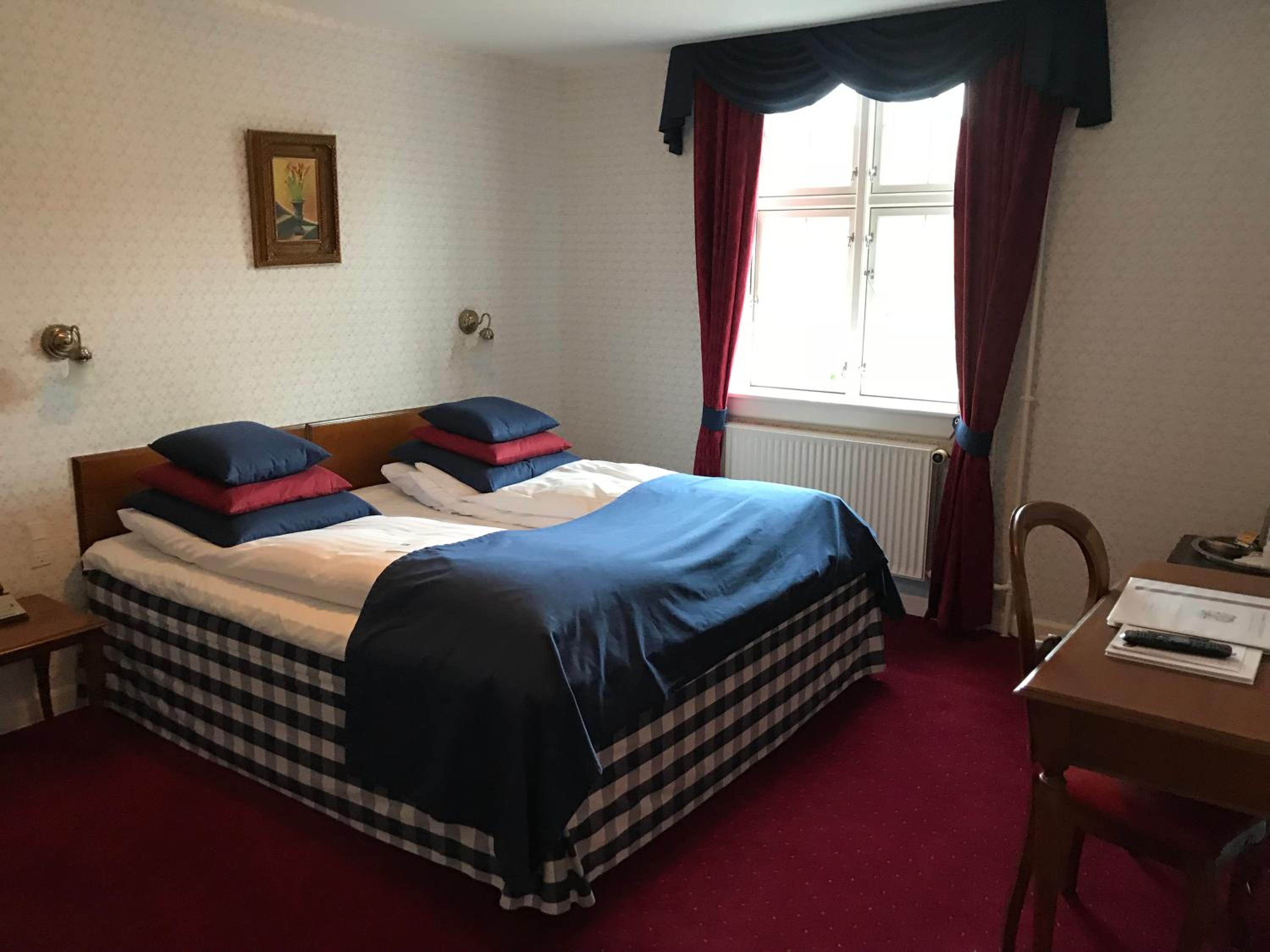 Double or Twin Room photo 1