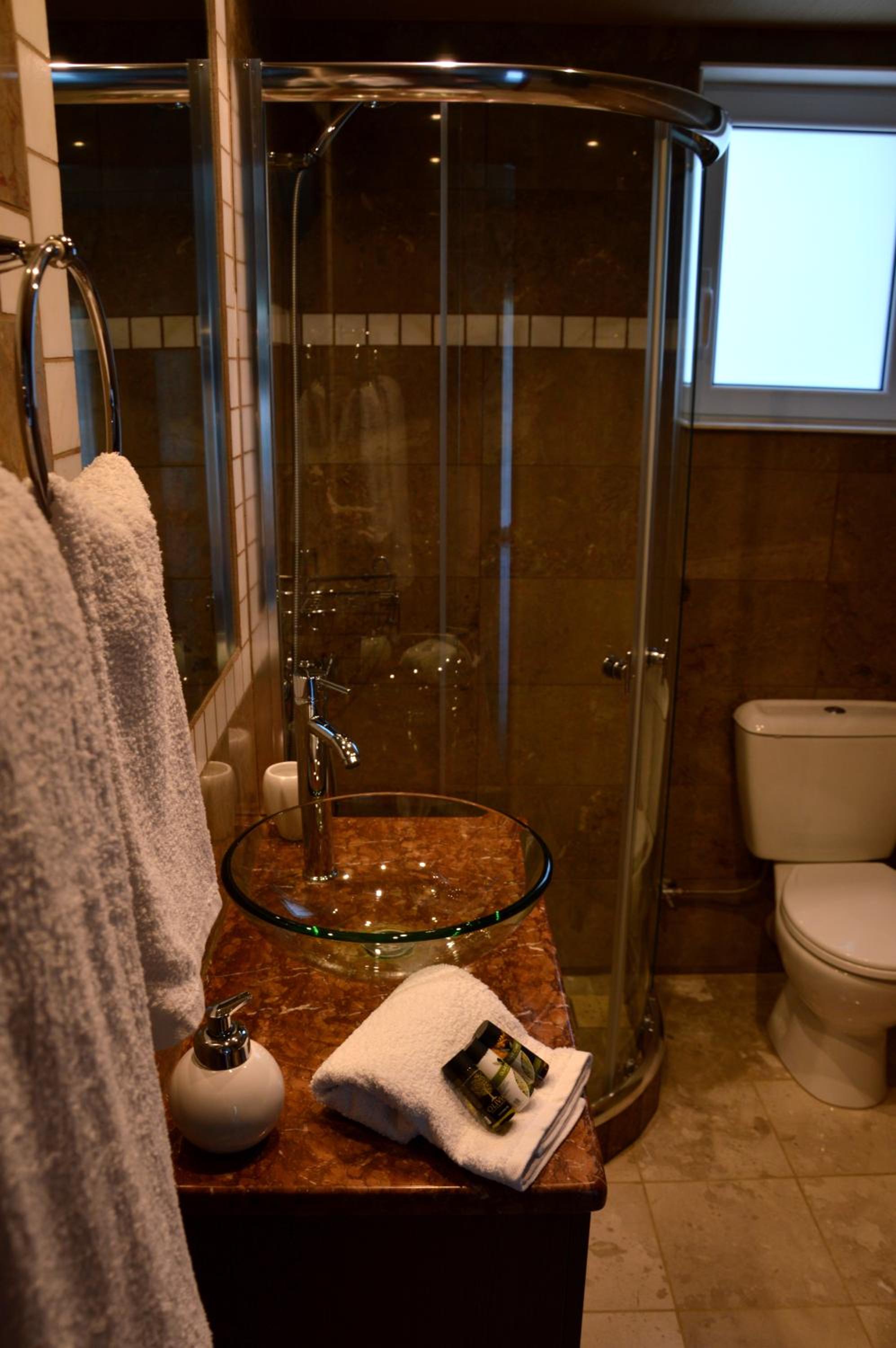 Deluxe Apartment photo 2