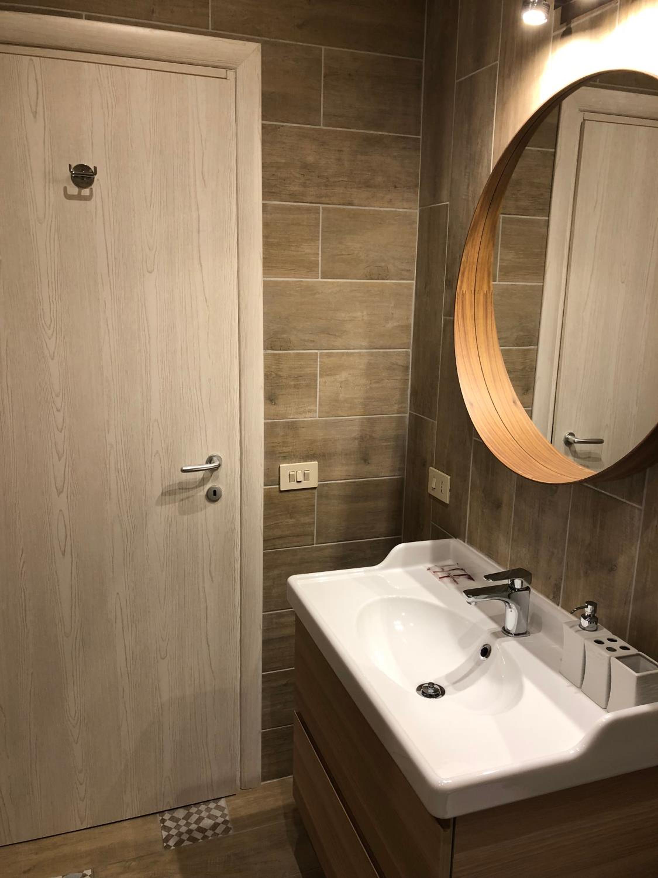 Classic Double or Twin Room photo 3