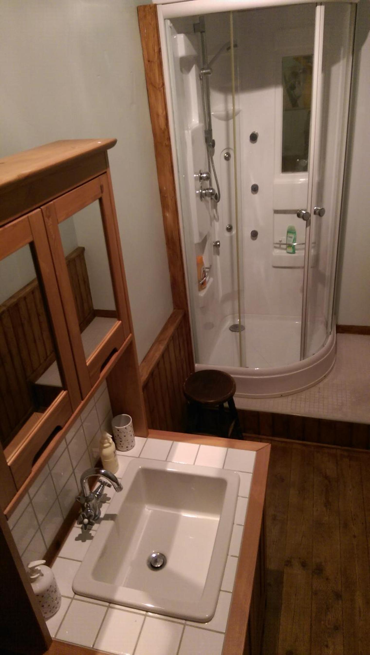 Deluxe Twin Room - Photo 3
