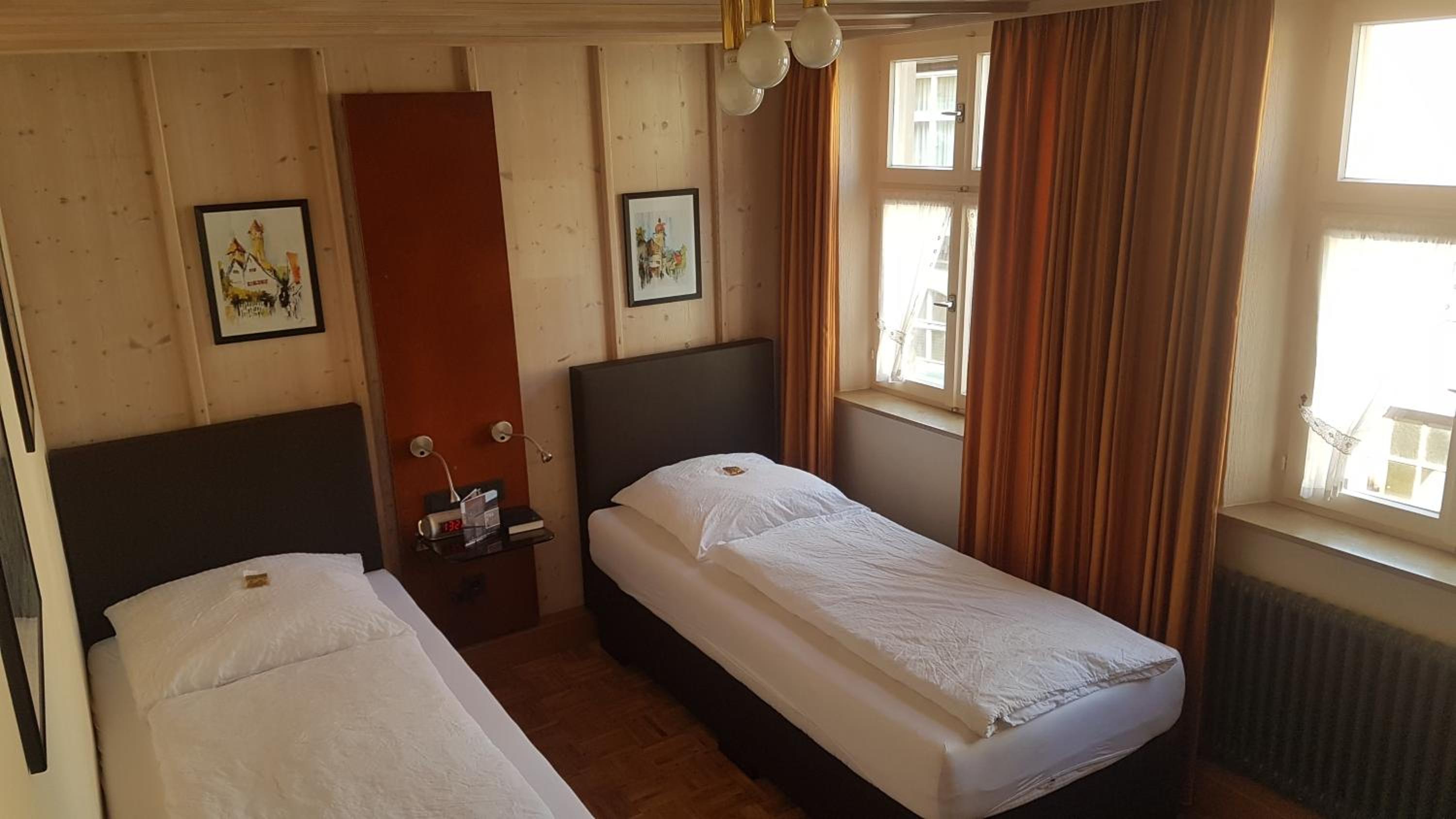 Standard Double Room - Photo 6