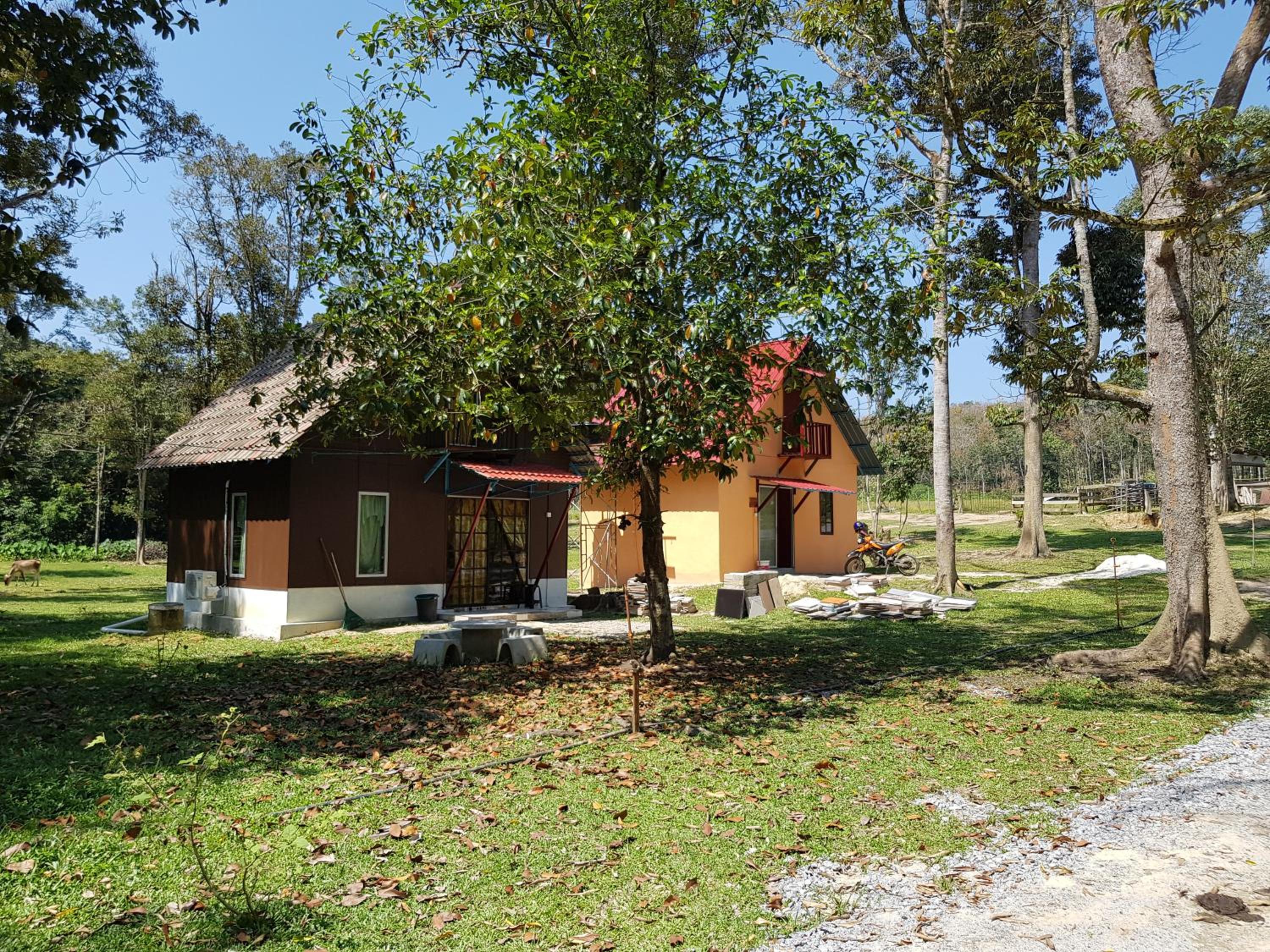 Three-Bedroom Chalet photo 2