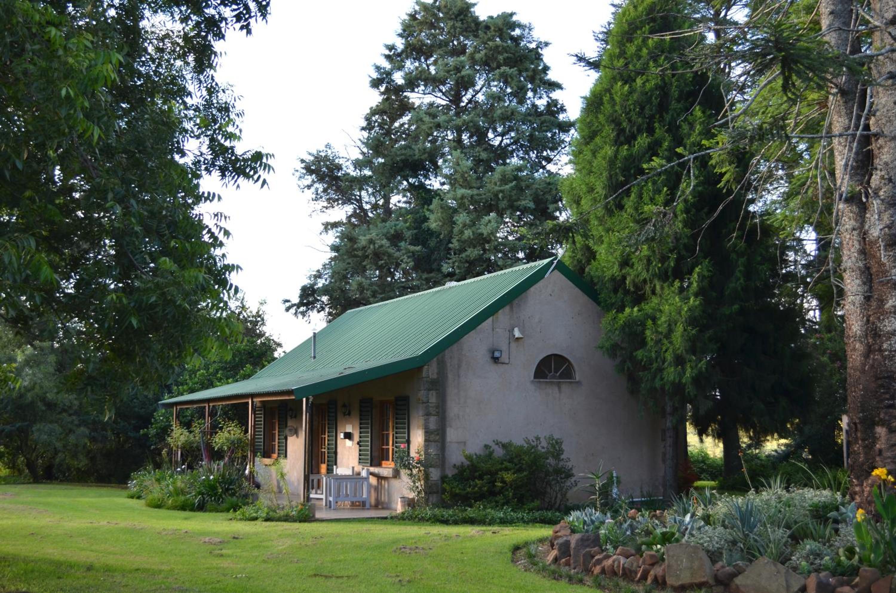Two-Bedroom Cottage photo 2