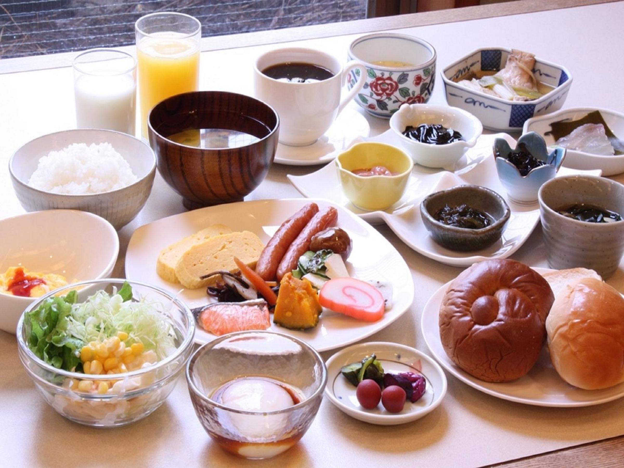Twin Room with Breakfast - Smoking - Photo 2