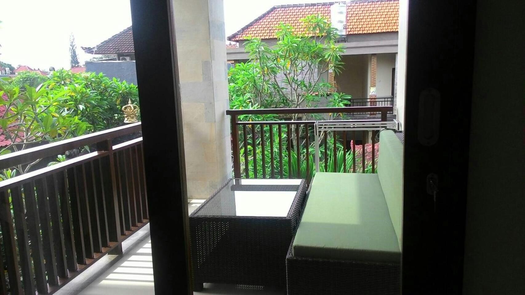 Deluxe Double Room - Photo 23