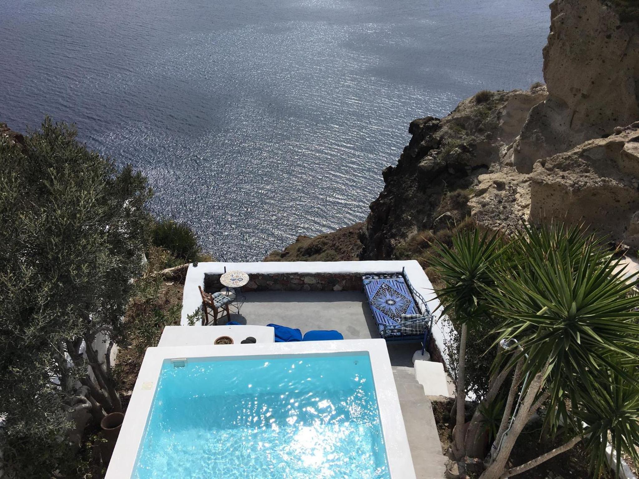 Senior Three Bedroom Villa with Outdoor Plunge Pool & Sea View - Photo 15
