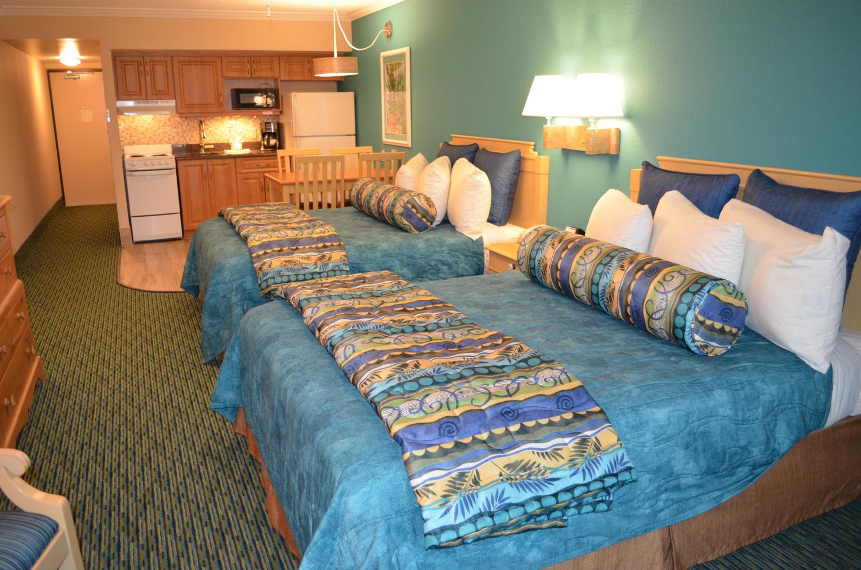 Oceanfront Room with Two Queen Beds - Non Smoking - Photo 1