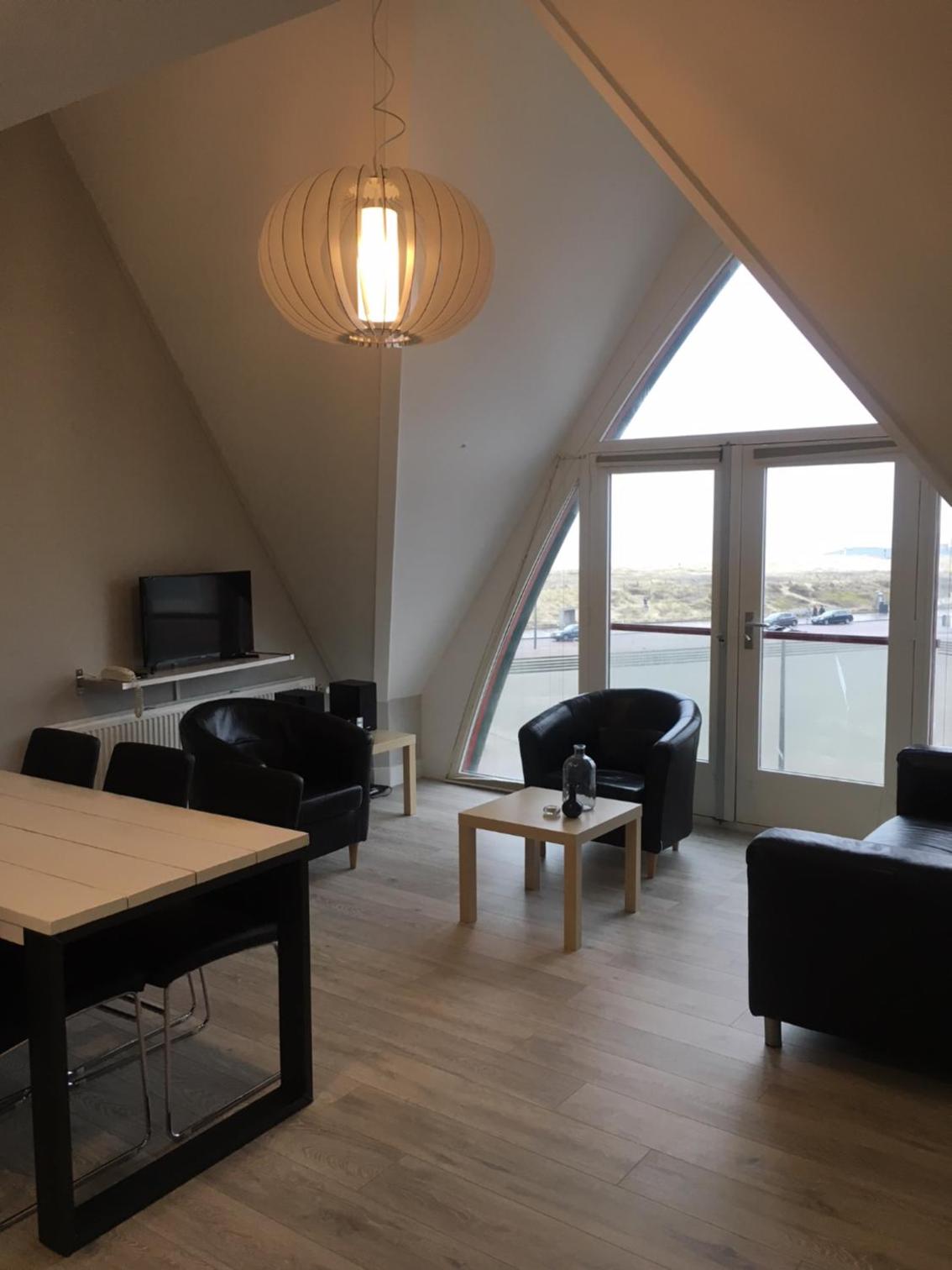 Two-Bedroom Apartment (6 Adults) (B) photo 1