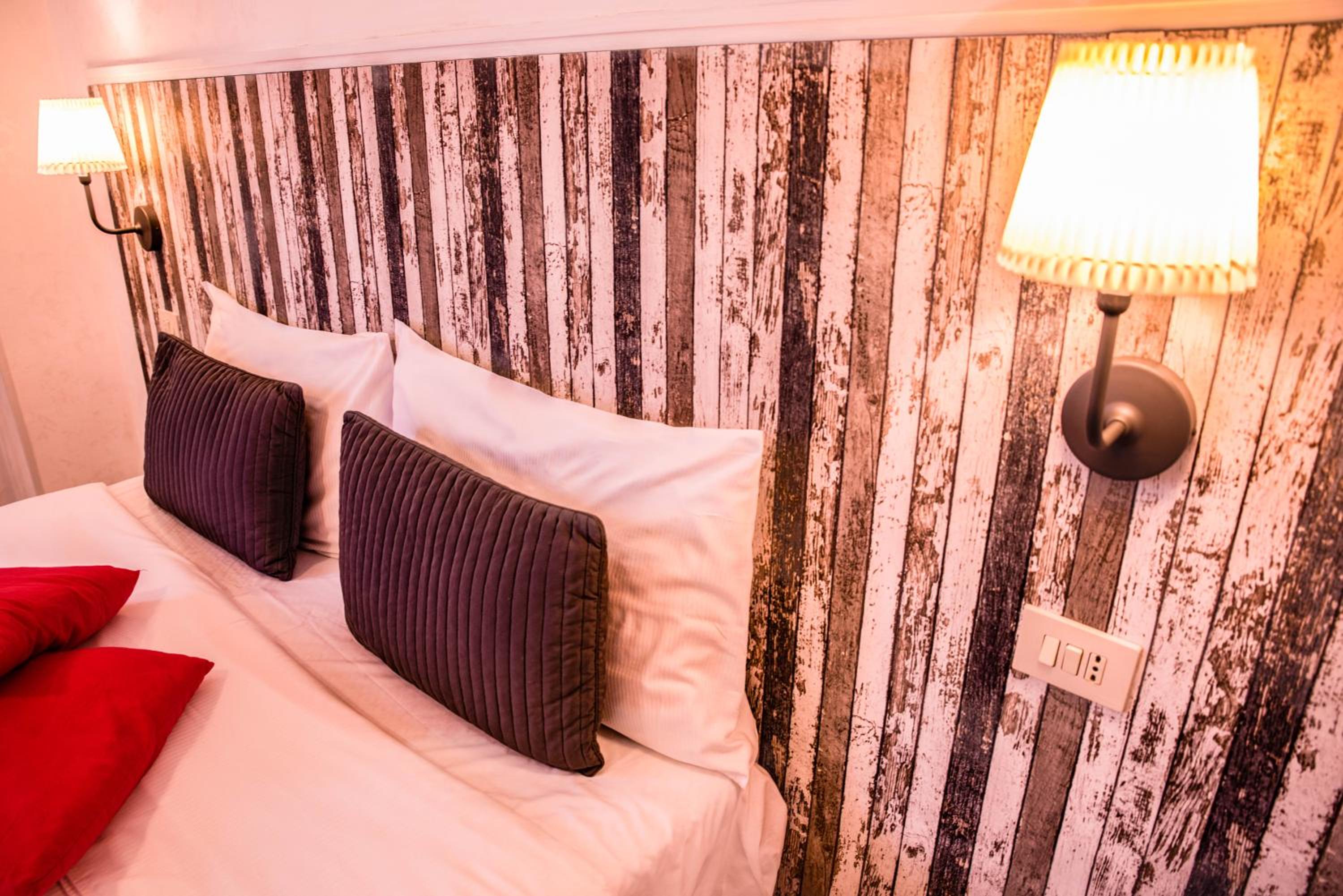 Double or Twin Room photo 1