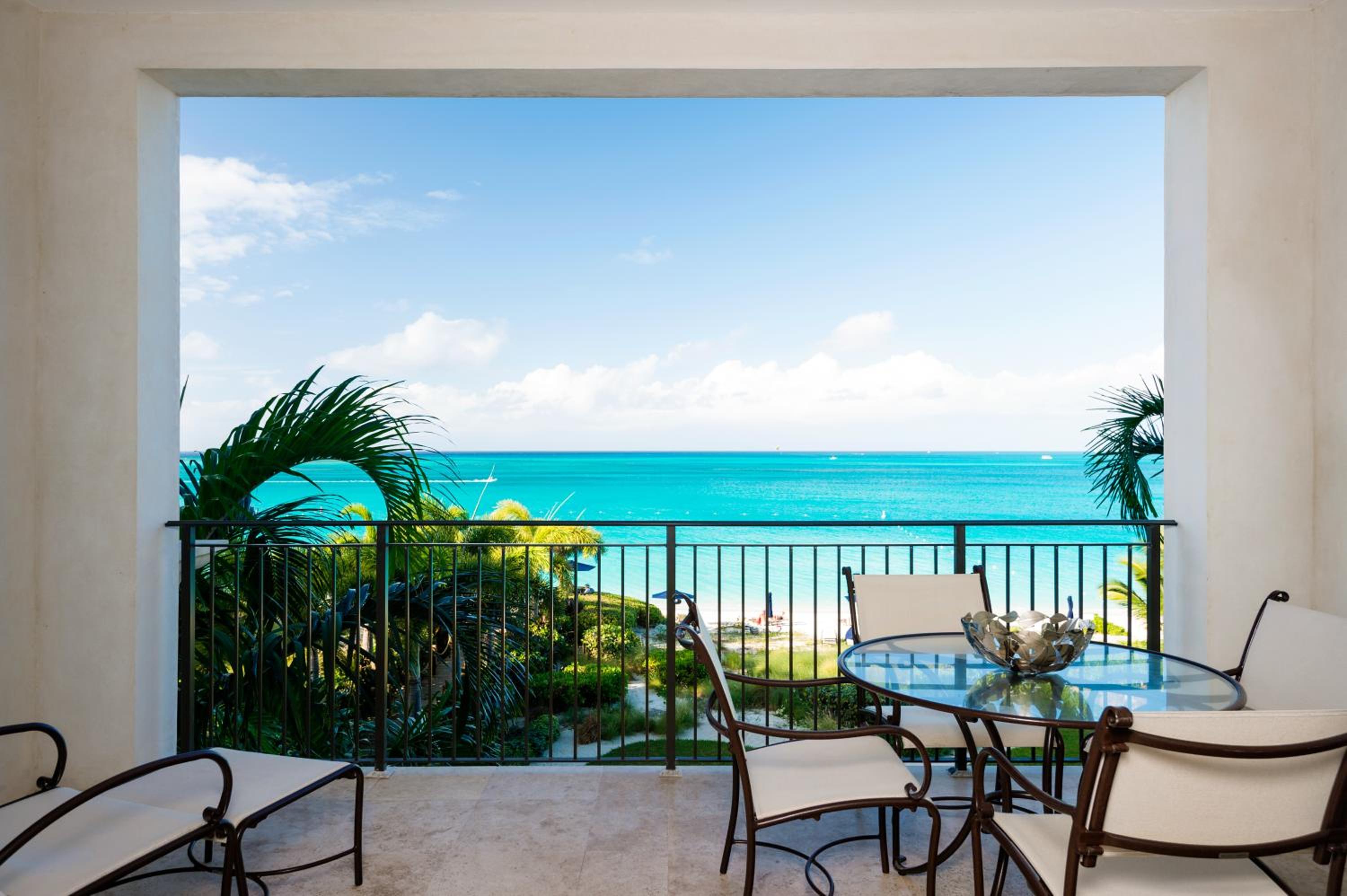 1 Bedroom Suite Ocean Front  - Photo 6