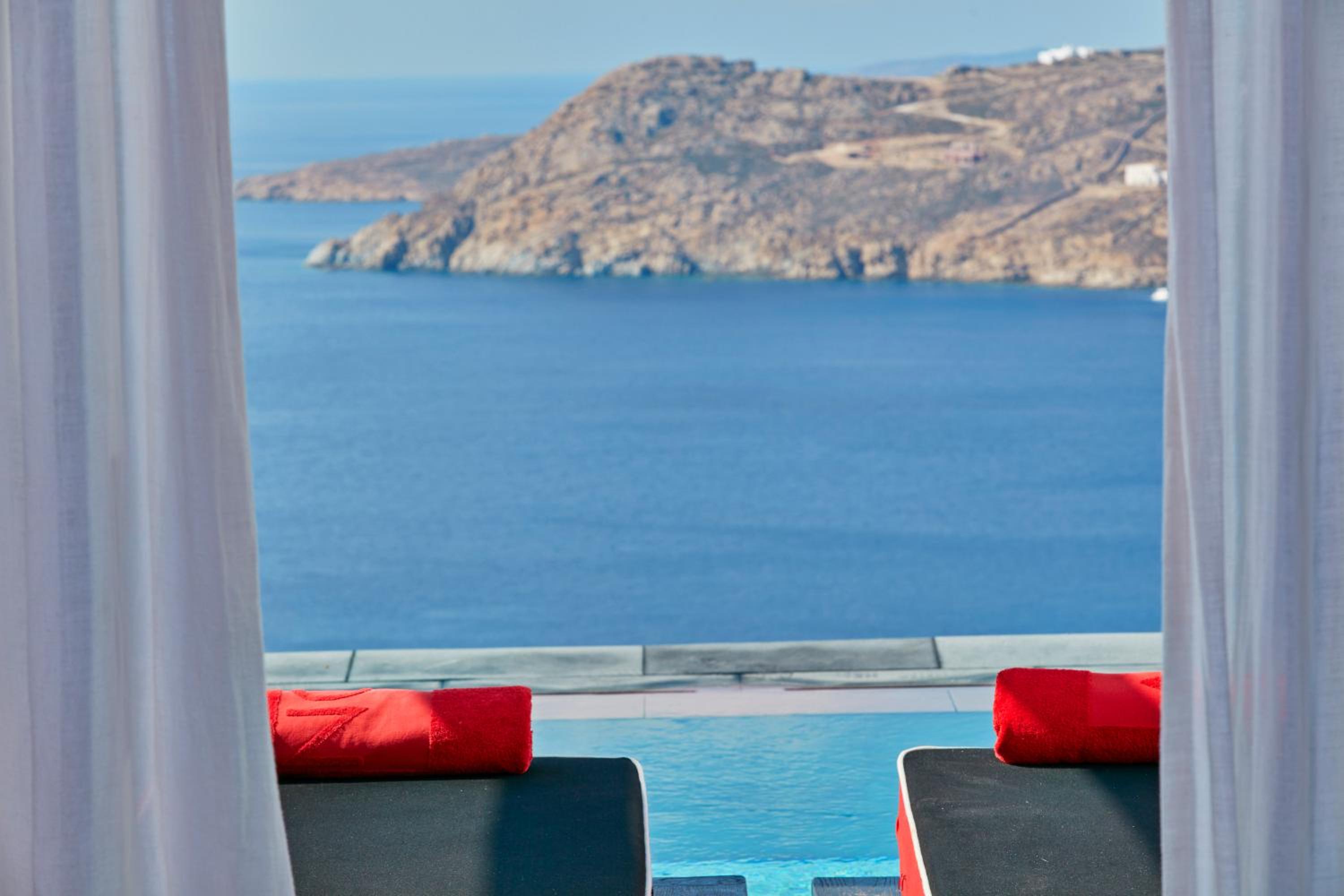 Temptation sea view room with private pool photo 3