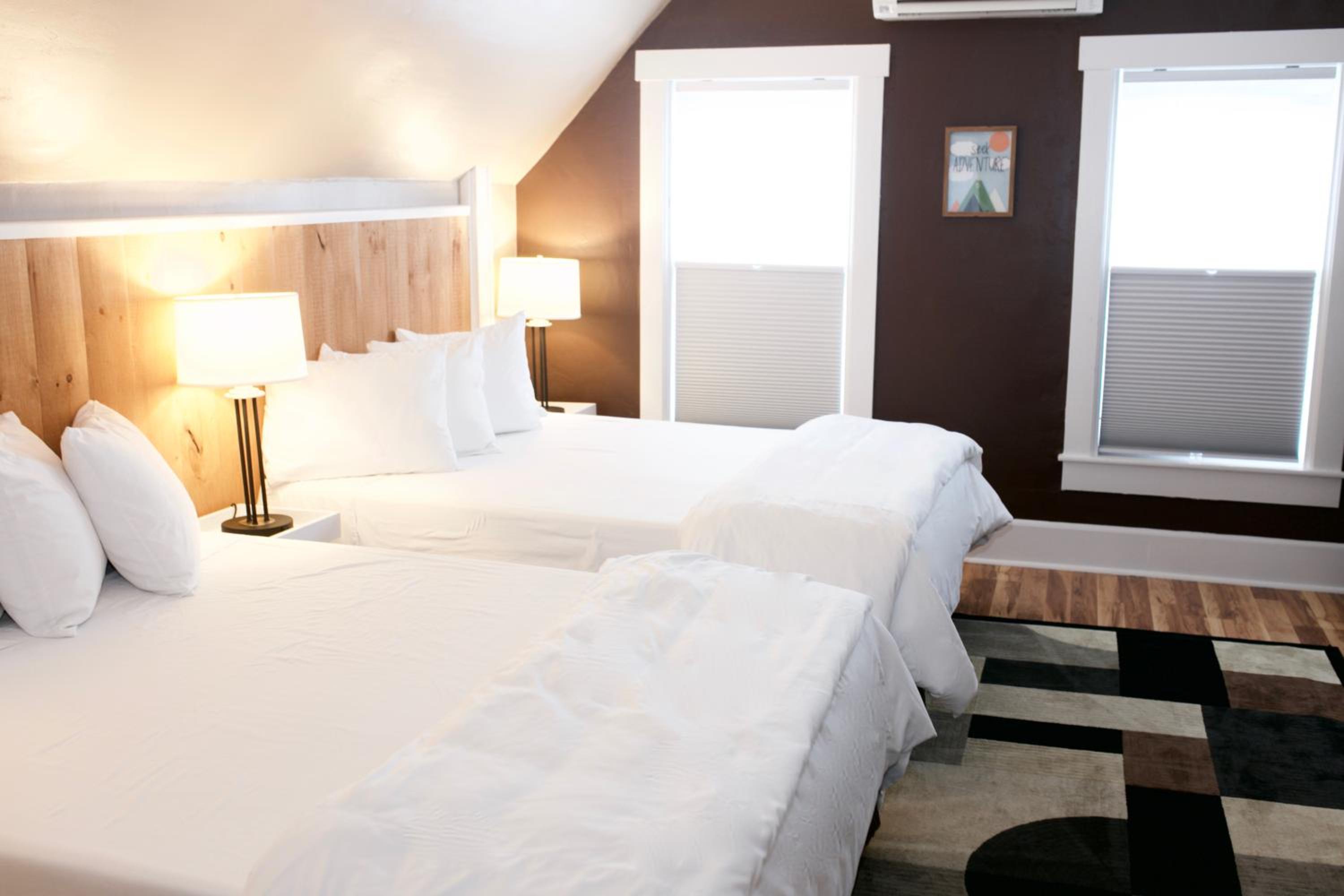 Large Double Room photo 3