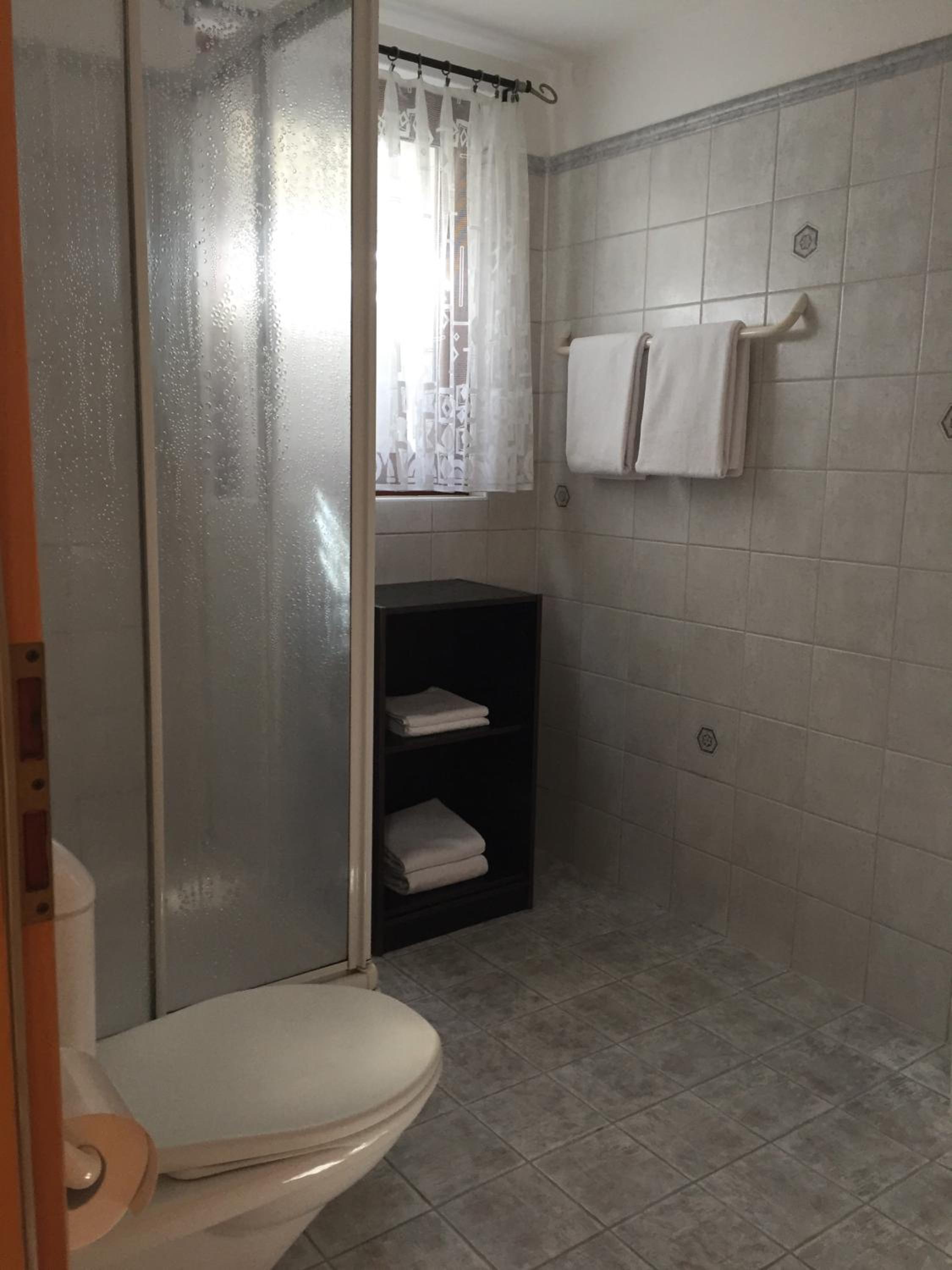 Studio Apartment photo 3