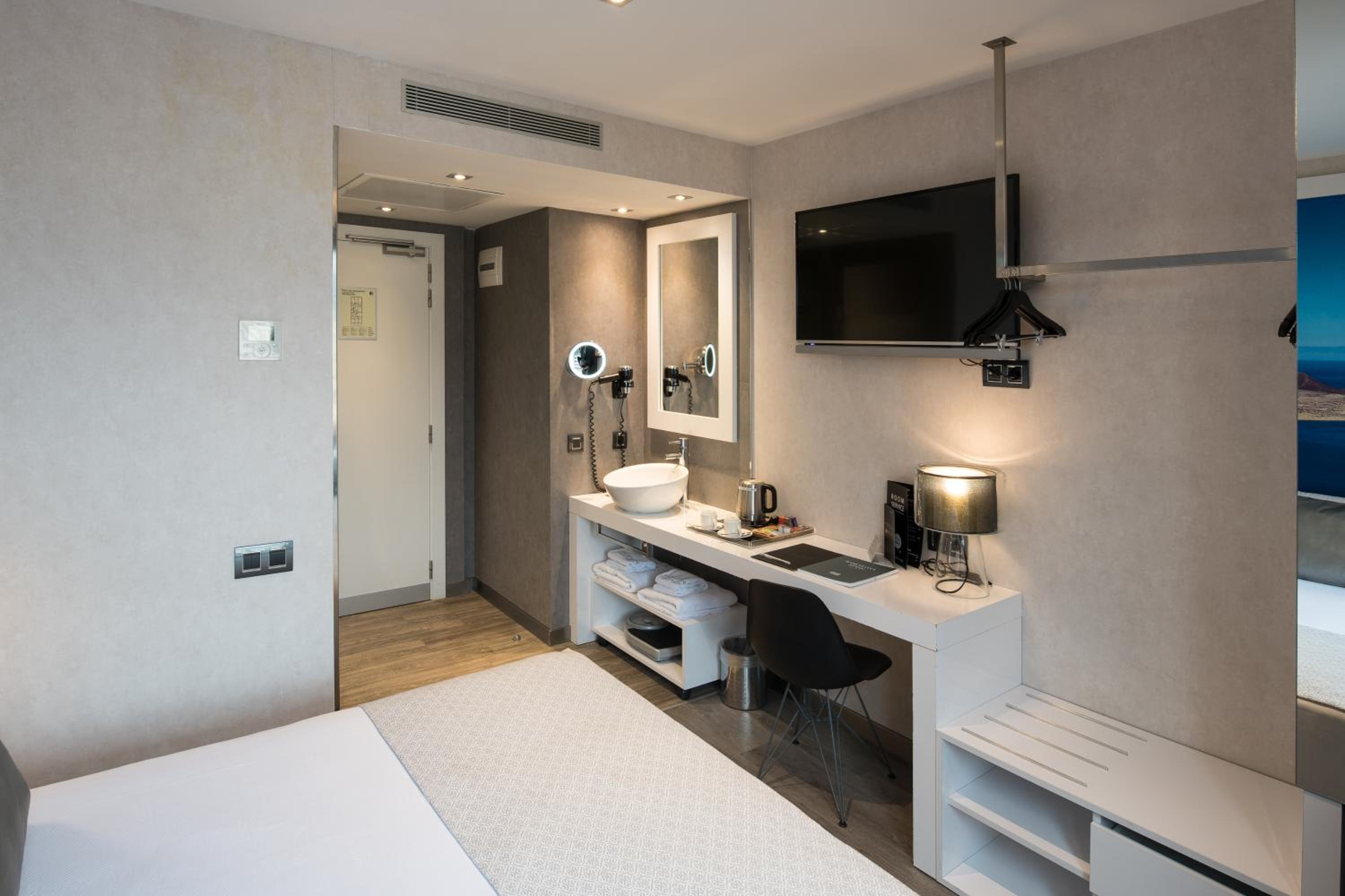 Double Room with Terrace photo 3