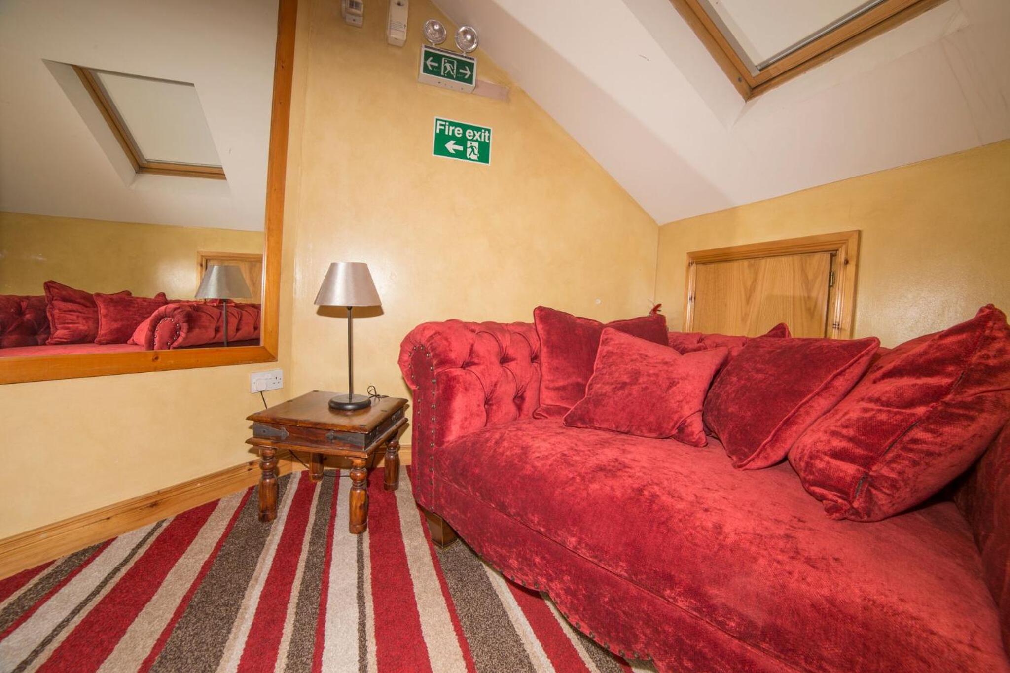 Twin Room - Photo 4