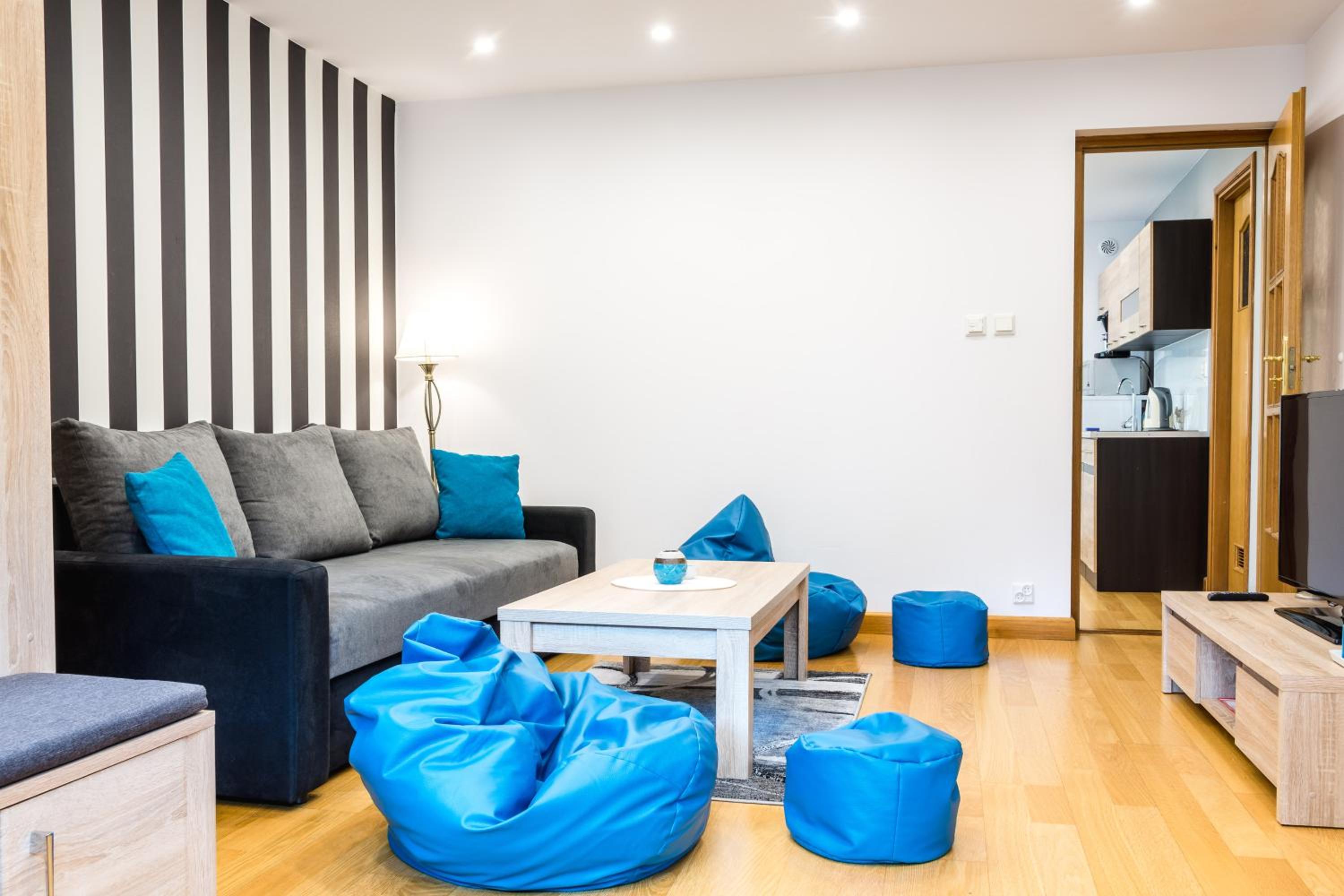 Apartment photo 1