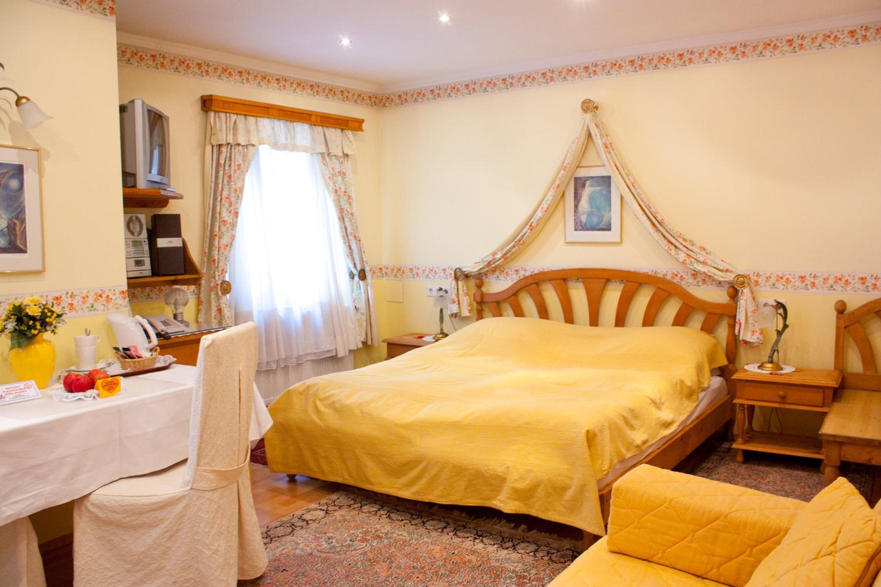 Double Room - Single Use