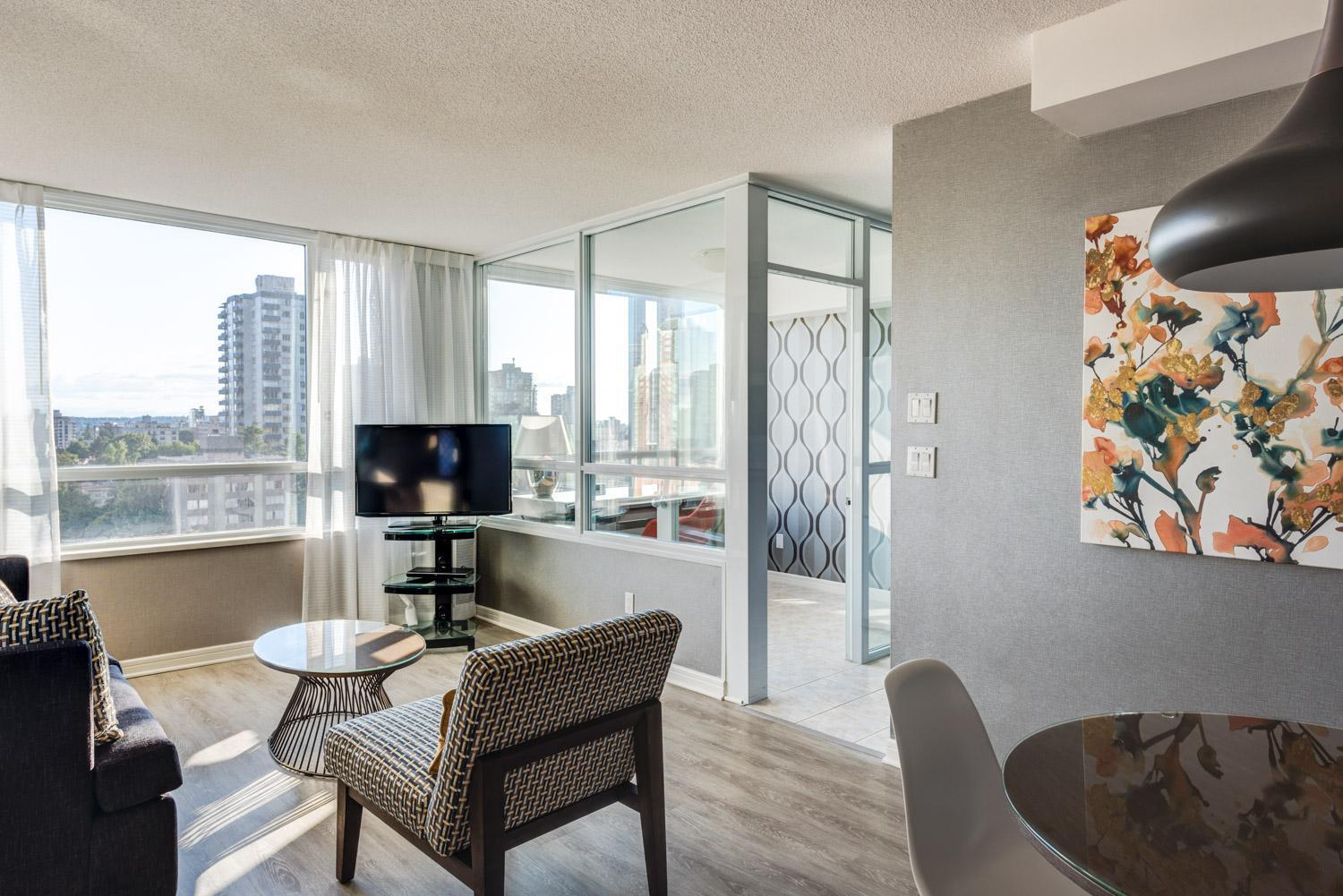 One-Bedroom King Suite