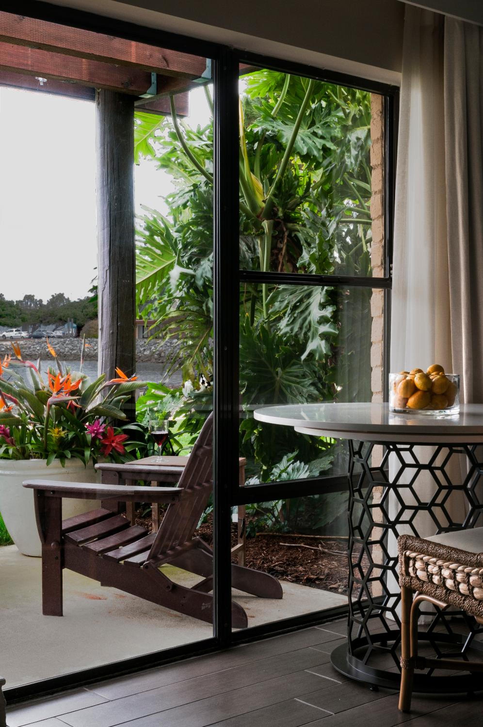 Bayside Bungalow Suite - Photo 3